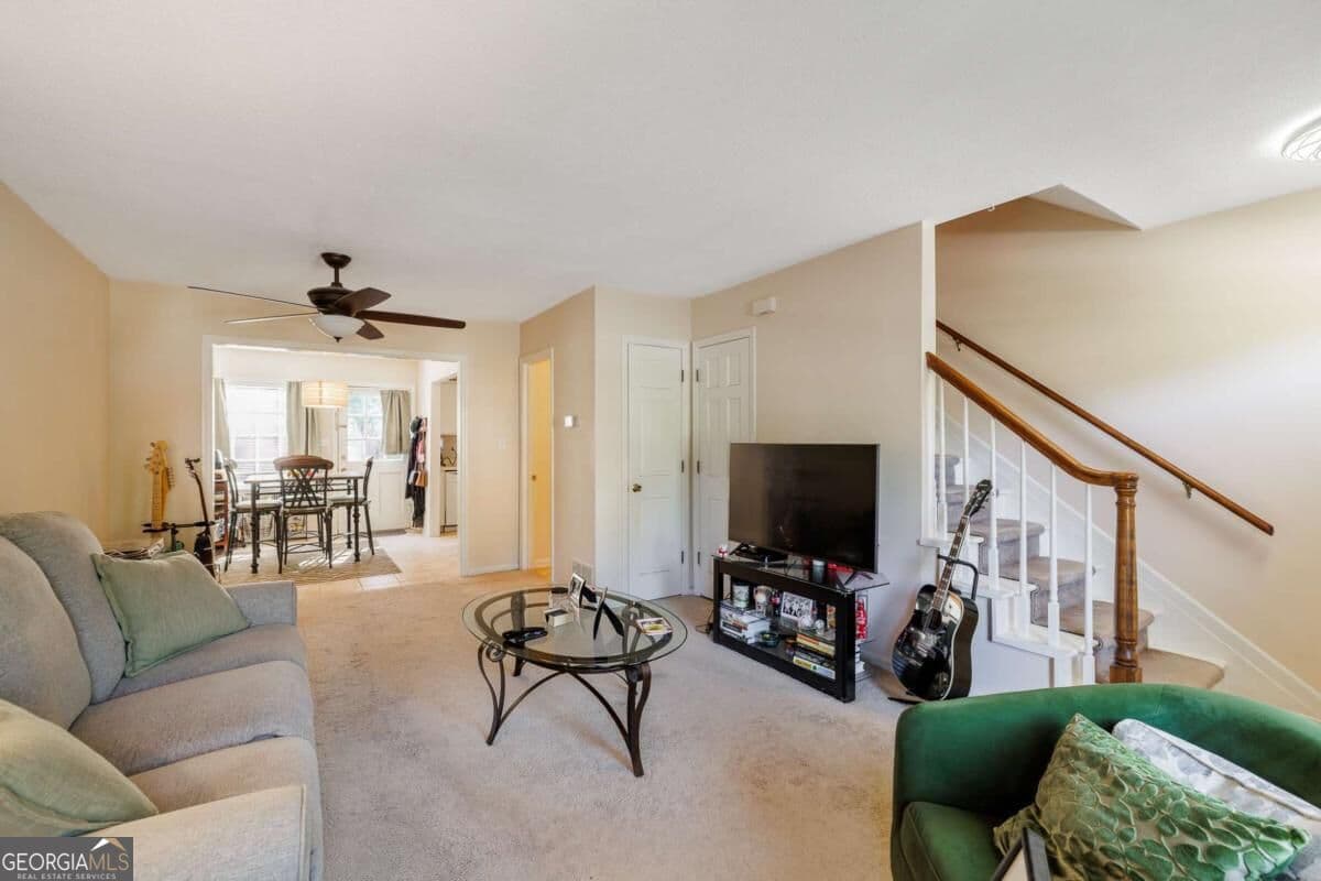 2 bedroom, 1.5 bathroom, 1,088 sq ft condominium for sale at 315 Georgetown Drive, Athens, GA 30605 — photo 5