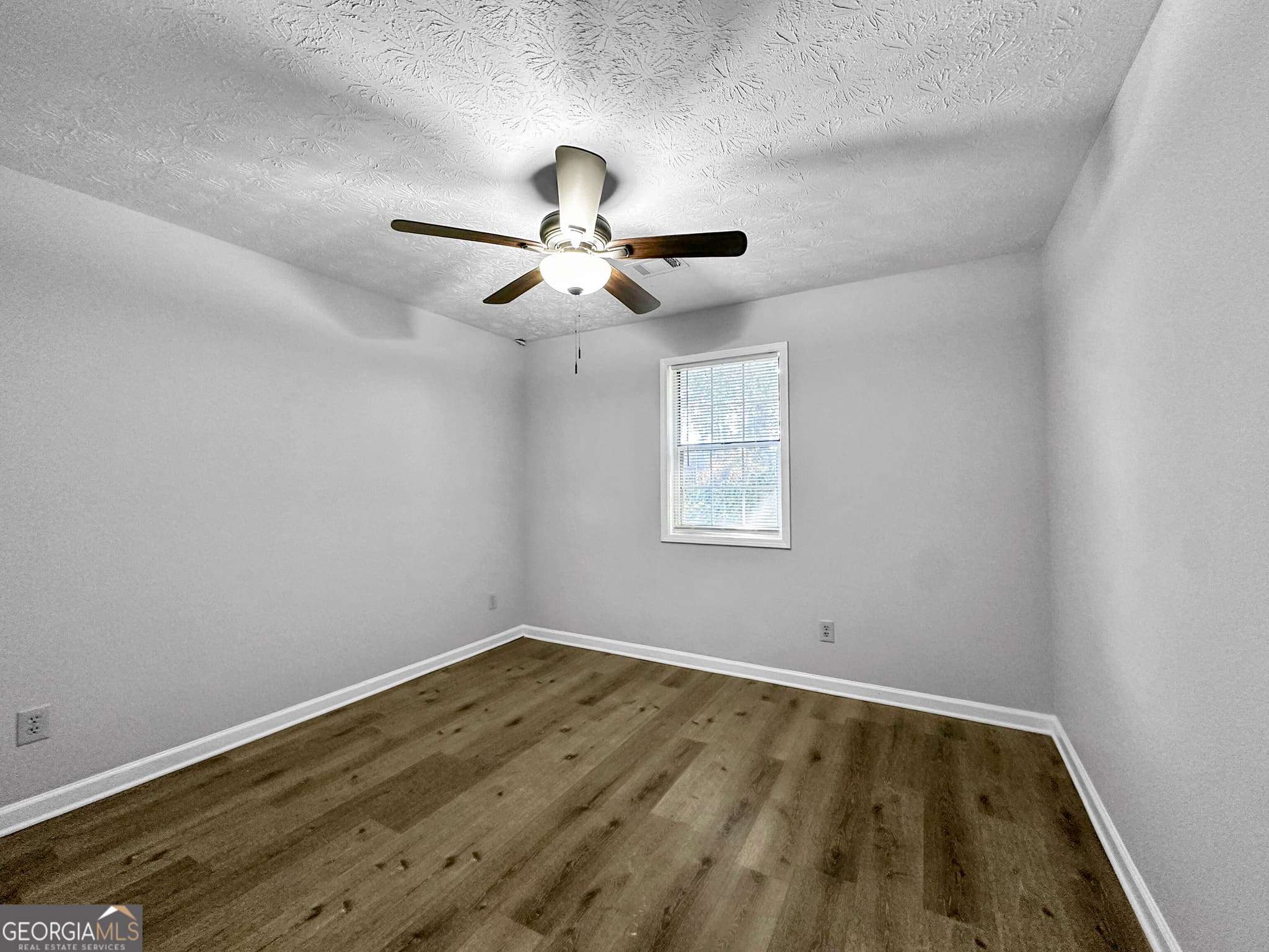 3 bedroom, 2 bathroom, 3,064 sq ft single family residence for rent at 140 Landing Drive, Fayetteville, GA 30214 for $2,195 a month — photo 10