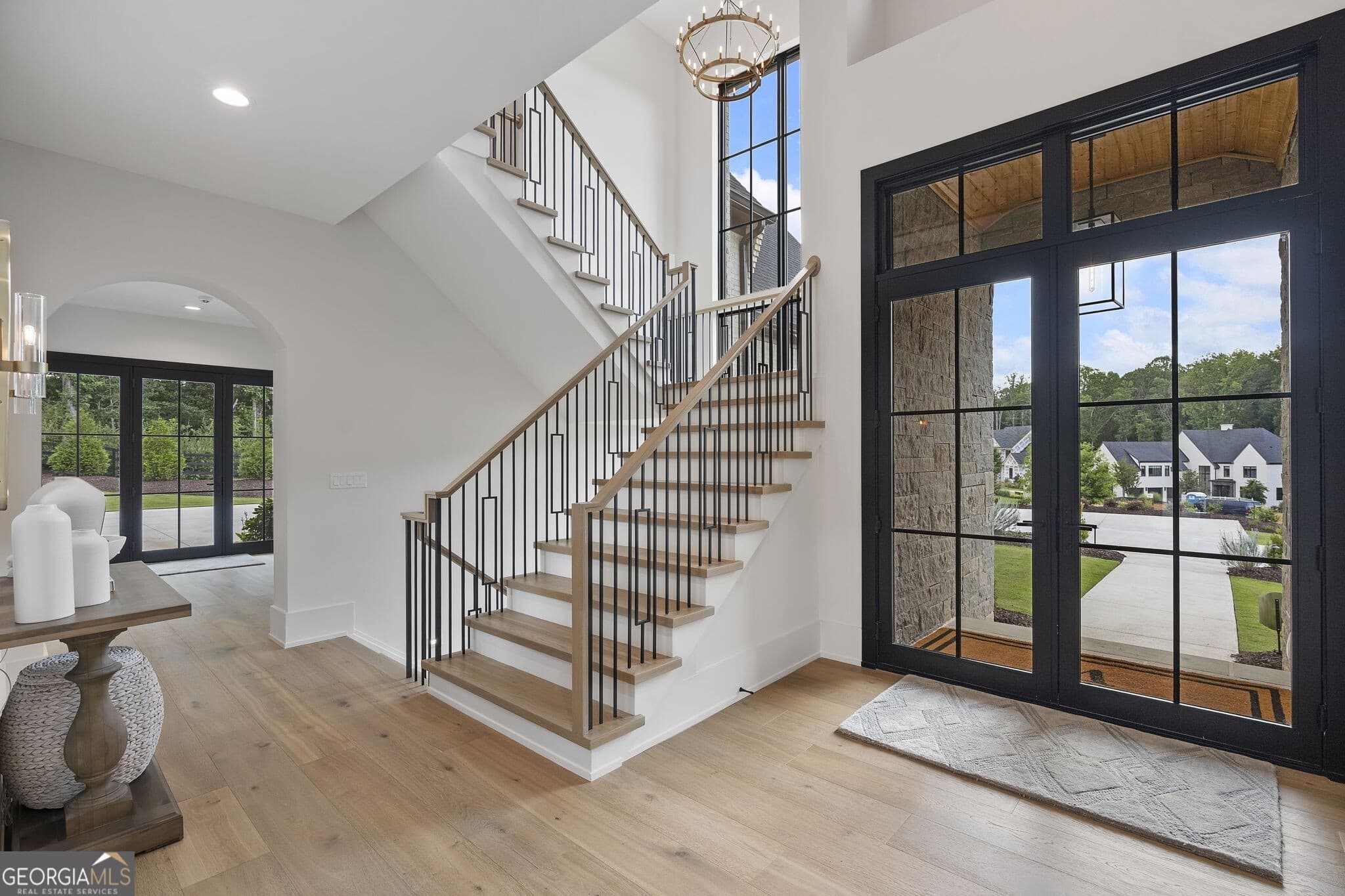 6 bedroom, 7 bathroom, 8,000 sq ft single family residence for sale at 1022 Lyndon Lane, Milton, GA 30004 — photo 5