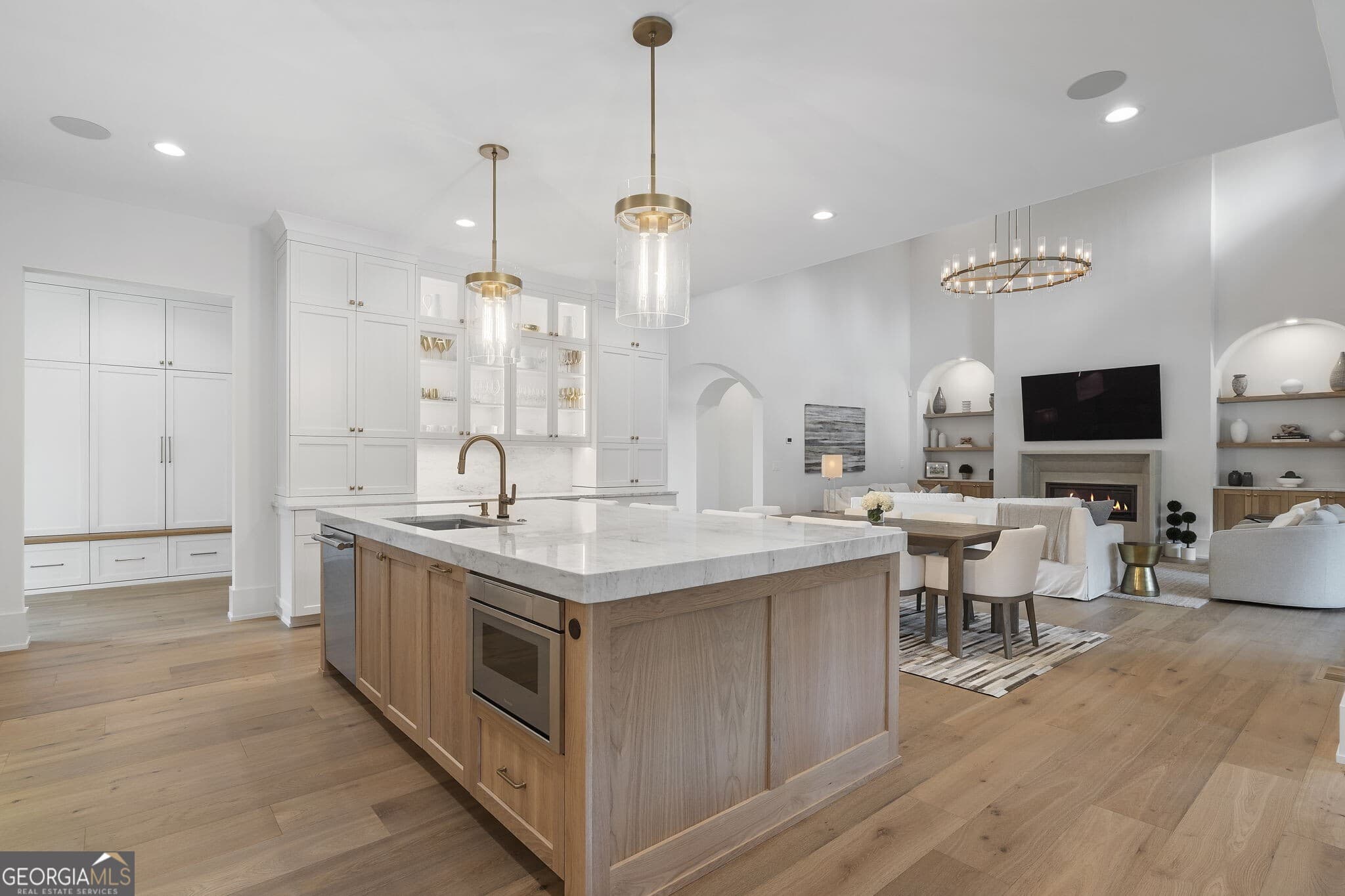 6 bedroom, 7 bathroom, 8,000 sq ft single family residence for sale at 1022 Lyndon Lane, Milton, GA 30004 — photo 9
