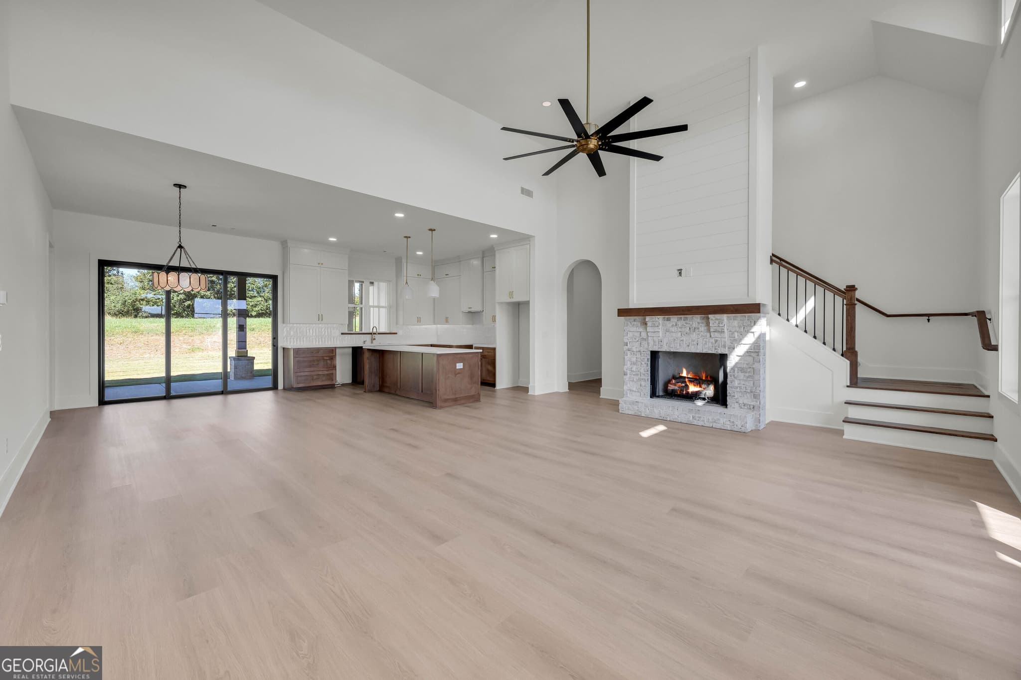 4 bedroom, 3 bathroom, 2,840 sq ft single family residence for sale at 5340 Noah Road, Cumming, GA 30041 — photo 9