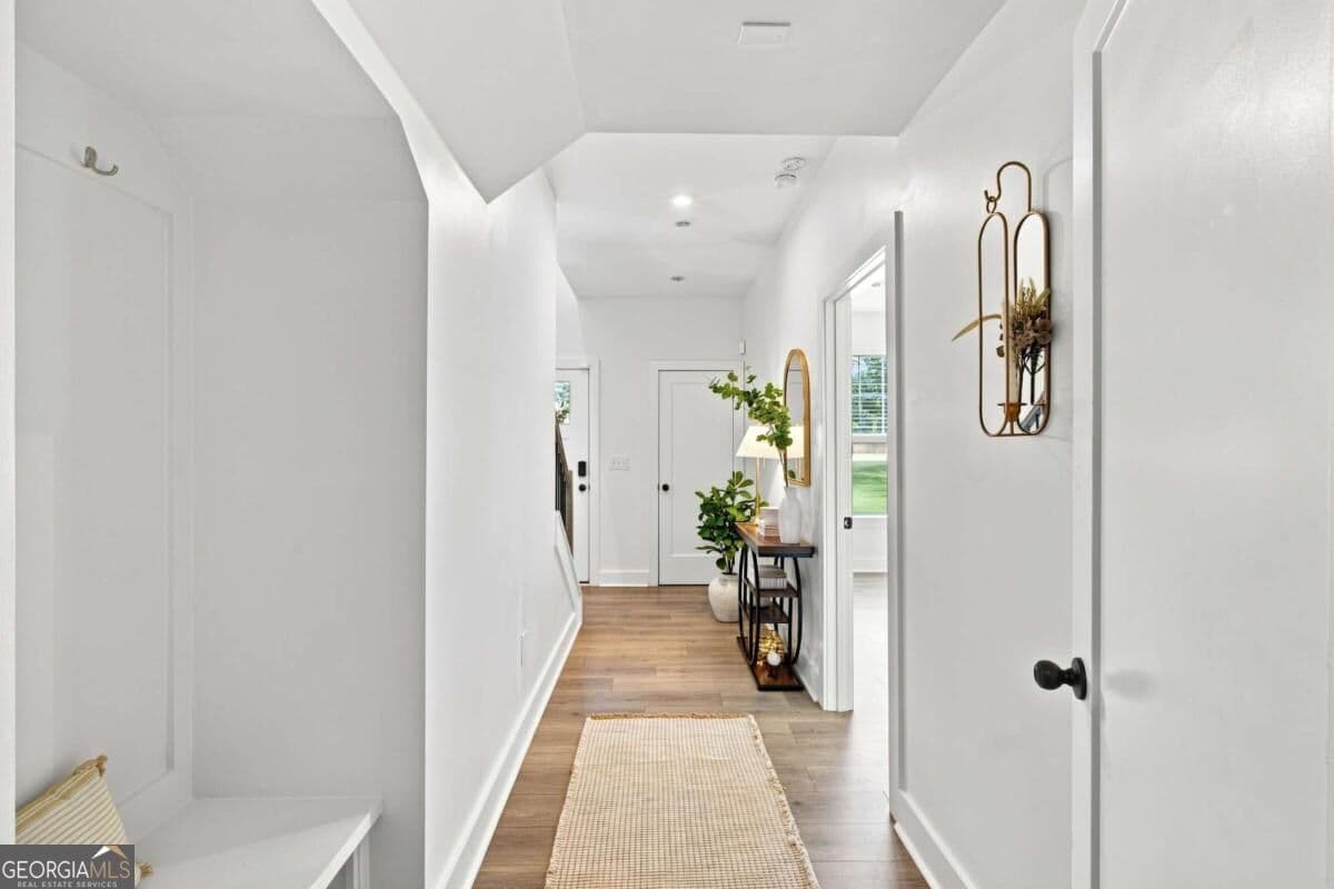 3 bedroom, 3.5 bathroom, 2,272 sq ft townhouse for rent at 3401 Catalan Alley, Decatur, GA 30032 for $3,100 a month — photo 4