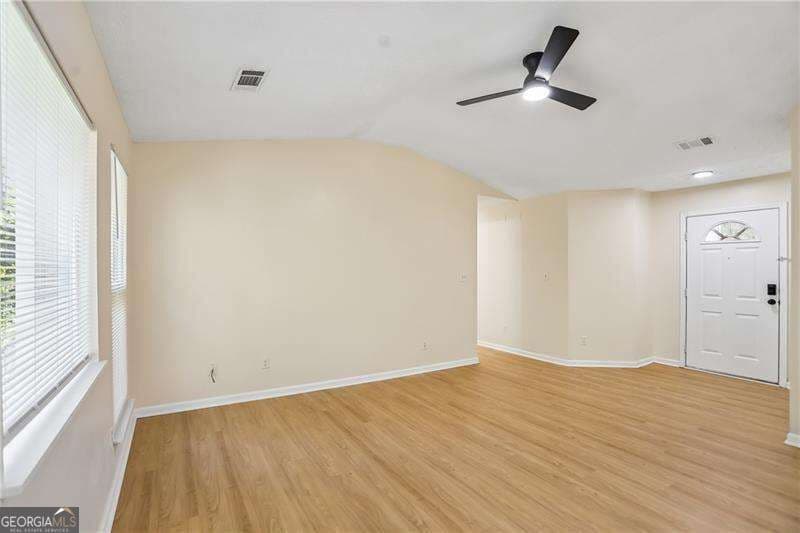 3 bedroom, 2 bathroom, 1,676 sq ft single family residence for sale at 6839 Silver Maple Drive, Rex, GA 30273 — photo 8