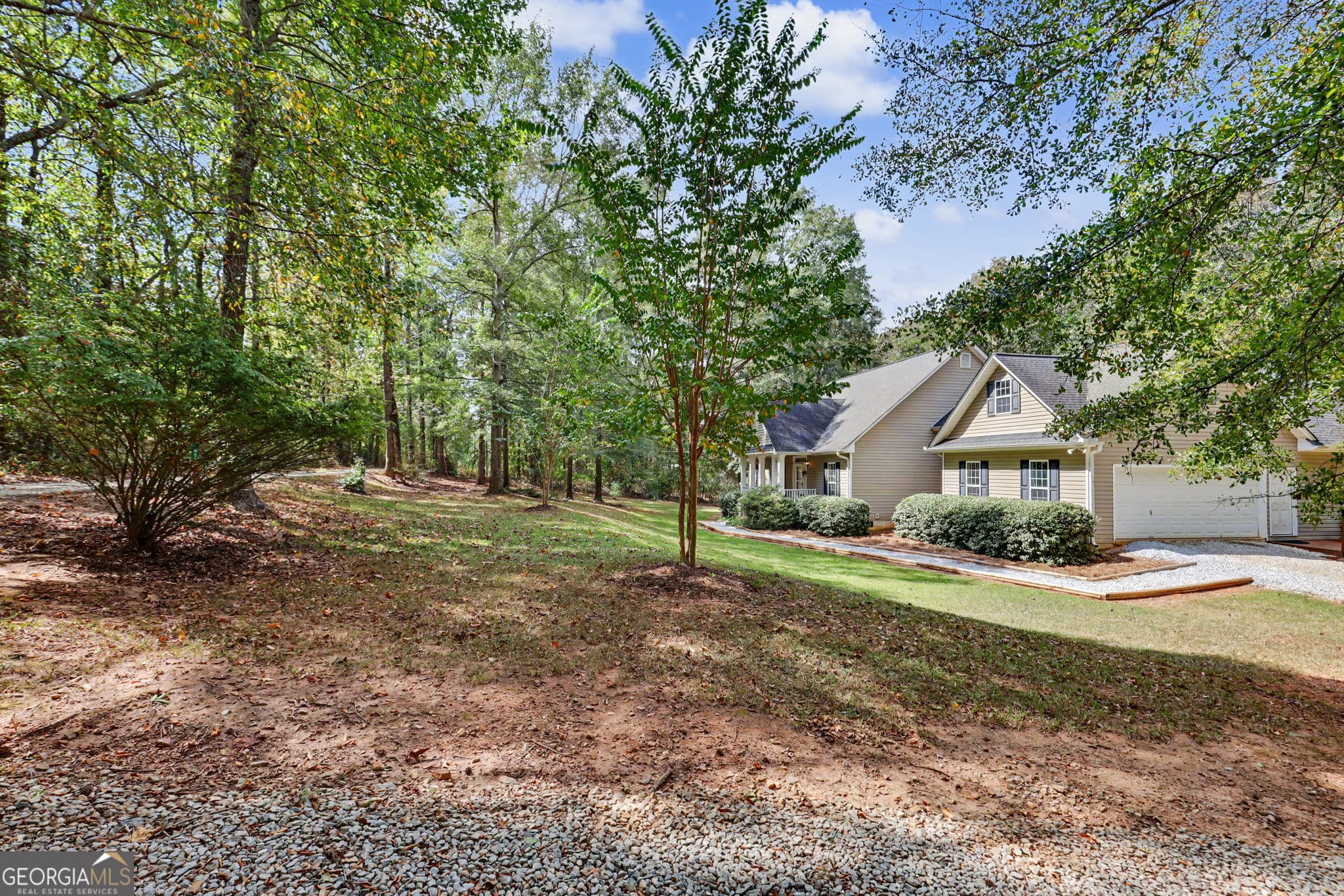 3 bedroom, 2 bathroom, 2,116 sq ft single family residence for sale at 830 Lord Fleming Road, Comer, GA 30629 — photo 6