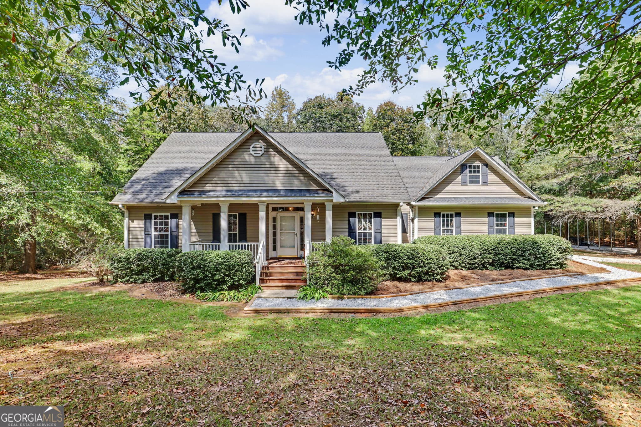 3 bedroom, 2 bathroom, 2,116 sq ft single family residence for sale at 830 Lord Fleming Road, Comer, GA 30629 — photo 1 of 65
