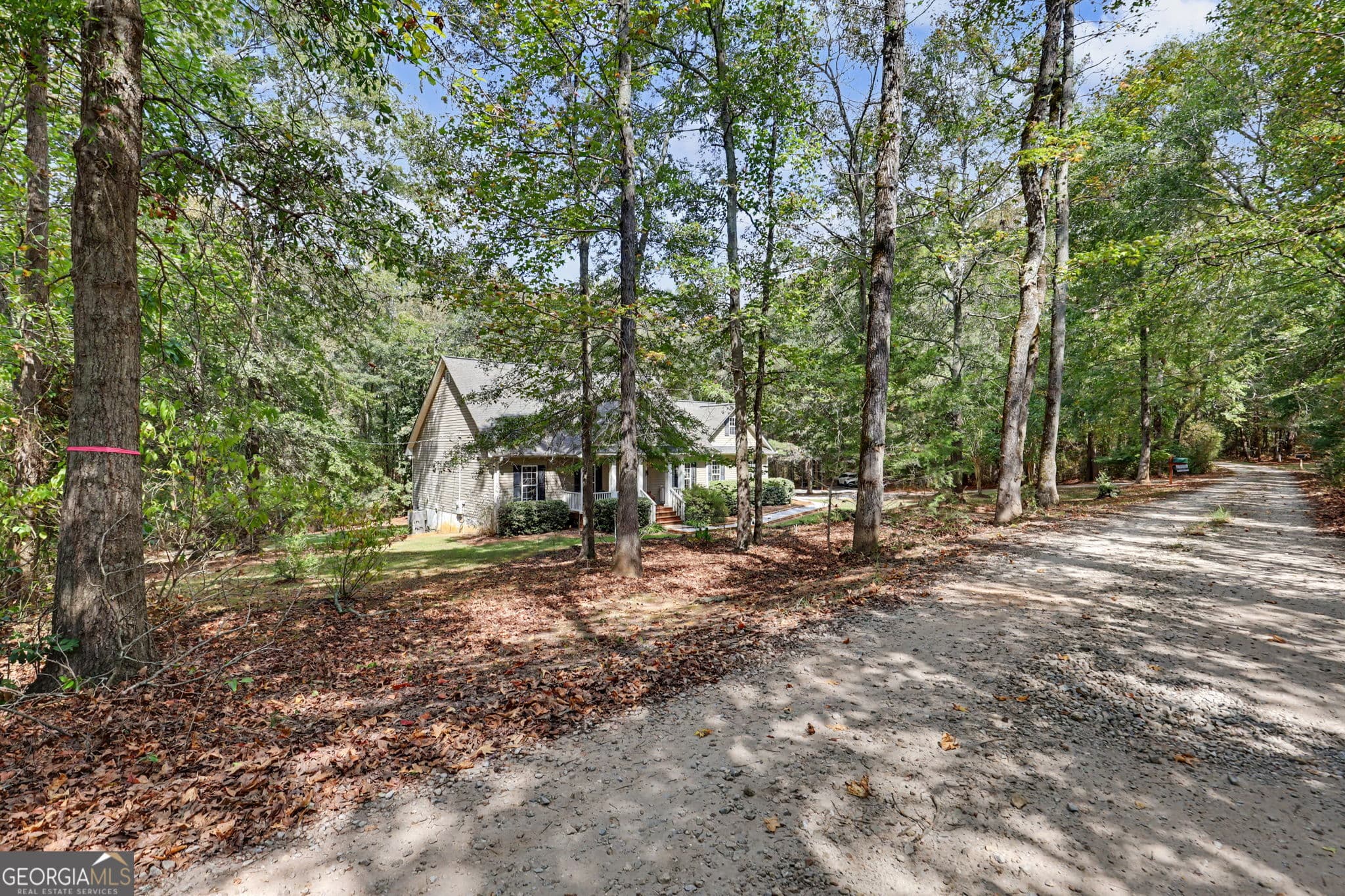 3 bedroom, 2 bathroom, 2,116 sq ft single family residence for sale at 830 Lord Fleming Road, Comer, GA 30629 — photo 4