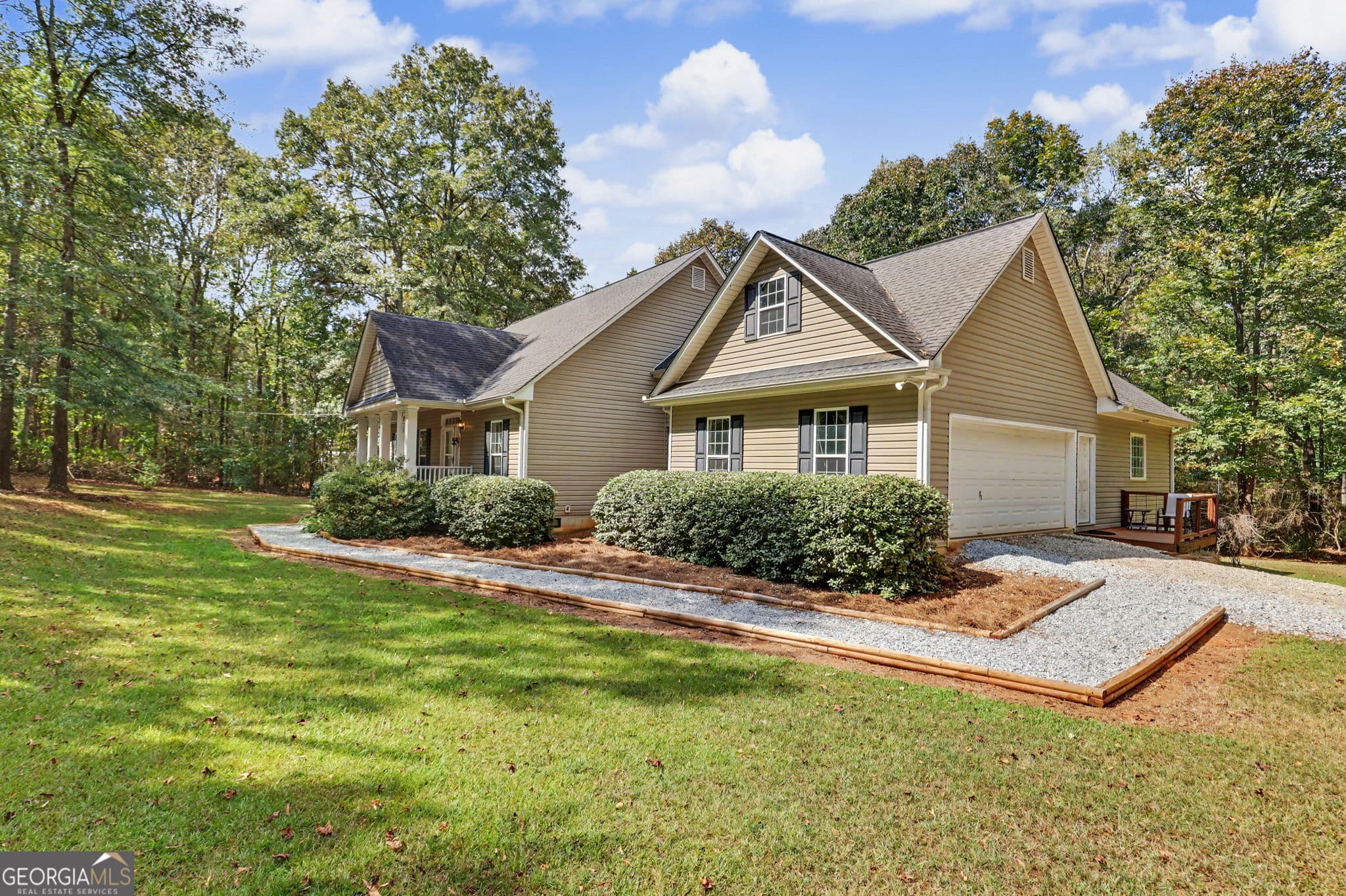 3 bedroom, 2 bathroom, 2,116 sq ft single family residence for sale at 830 Lord Fleming Road, Comer, GA 30629 — photo 8