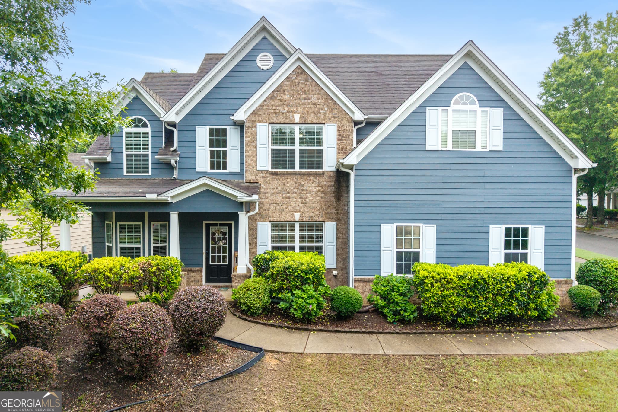 4 bedroom, 2.5 bathroom, 2,551 sq ft single family residence sold at 2734 Sedgeview Way, Buford, GA 30519
