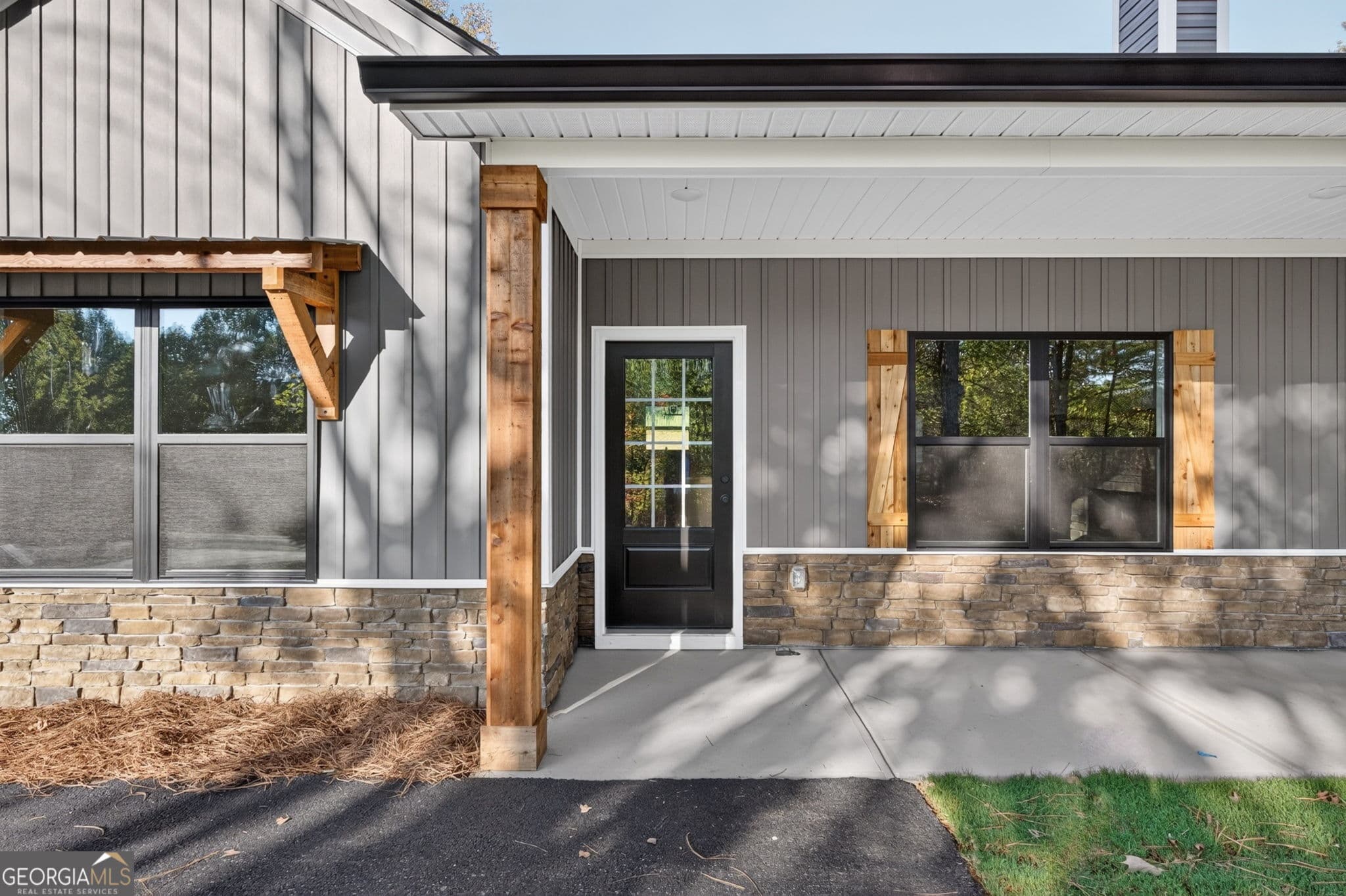 3 bedroom, 2 bathroom, 1,297 sq ft single family residence for sale at 920 Youngs Farm Road, Cedartown, GA 30125 — photo 4