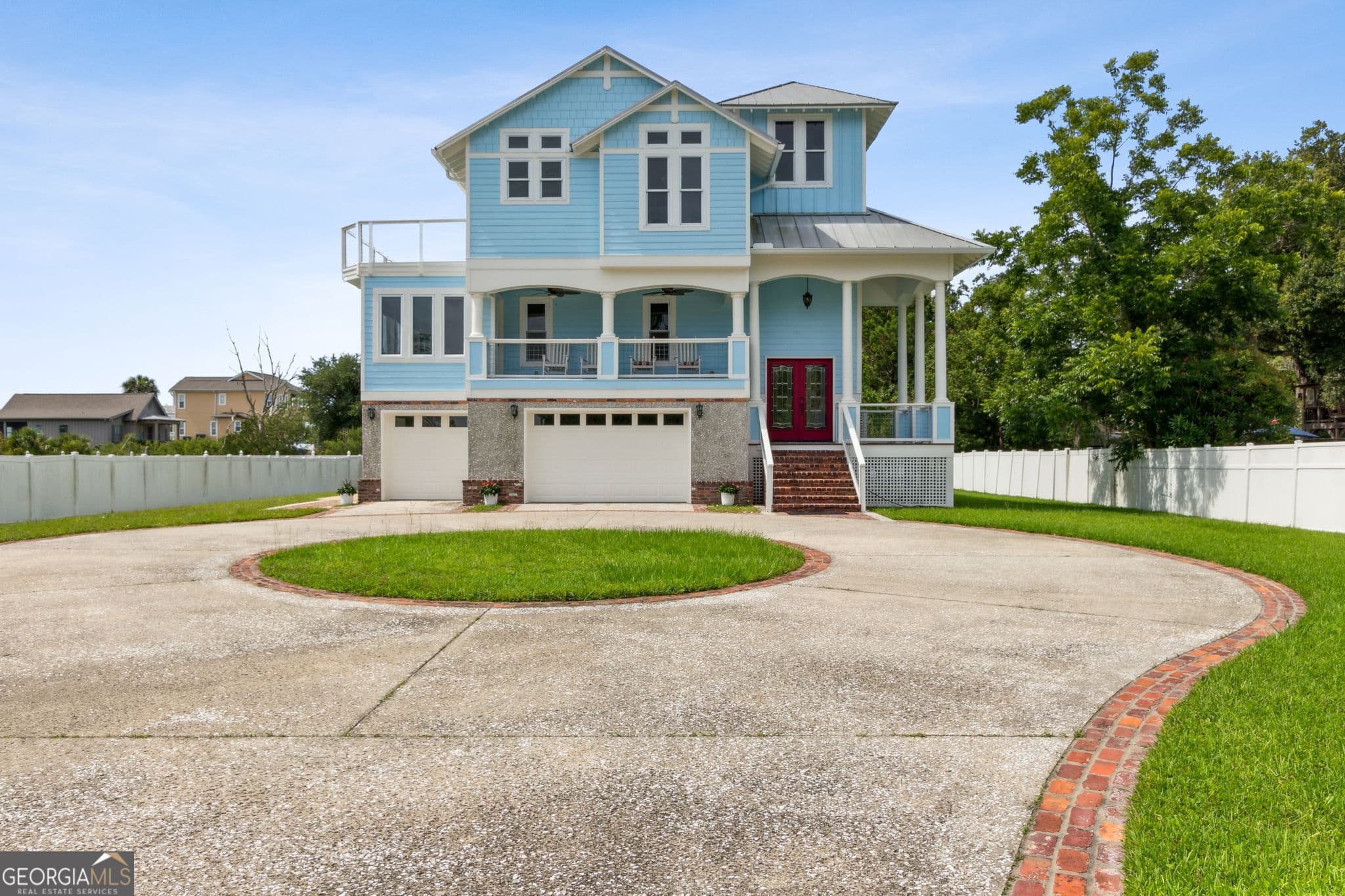3 bedroom, 3.5 bathroom, 2,753 sq ft single family residence for sale at 304 E Dillingham Street, St. Marys, GA 31558