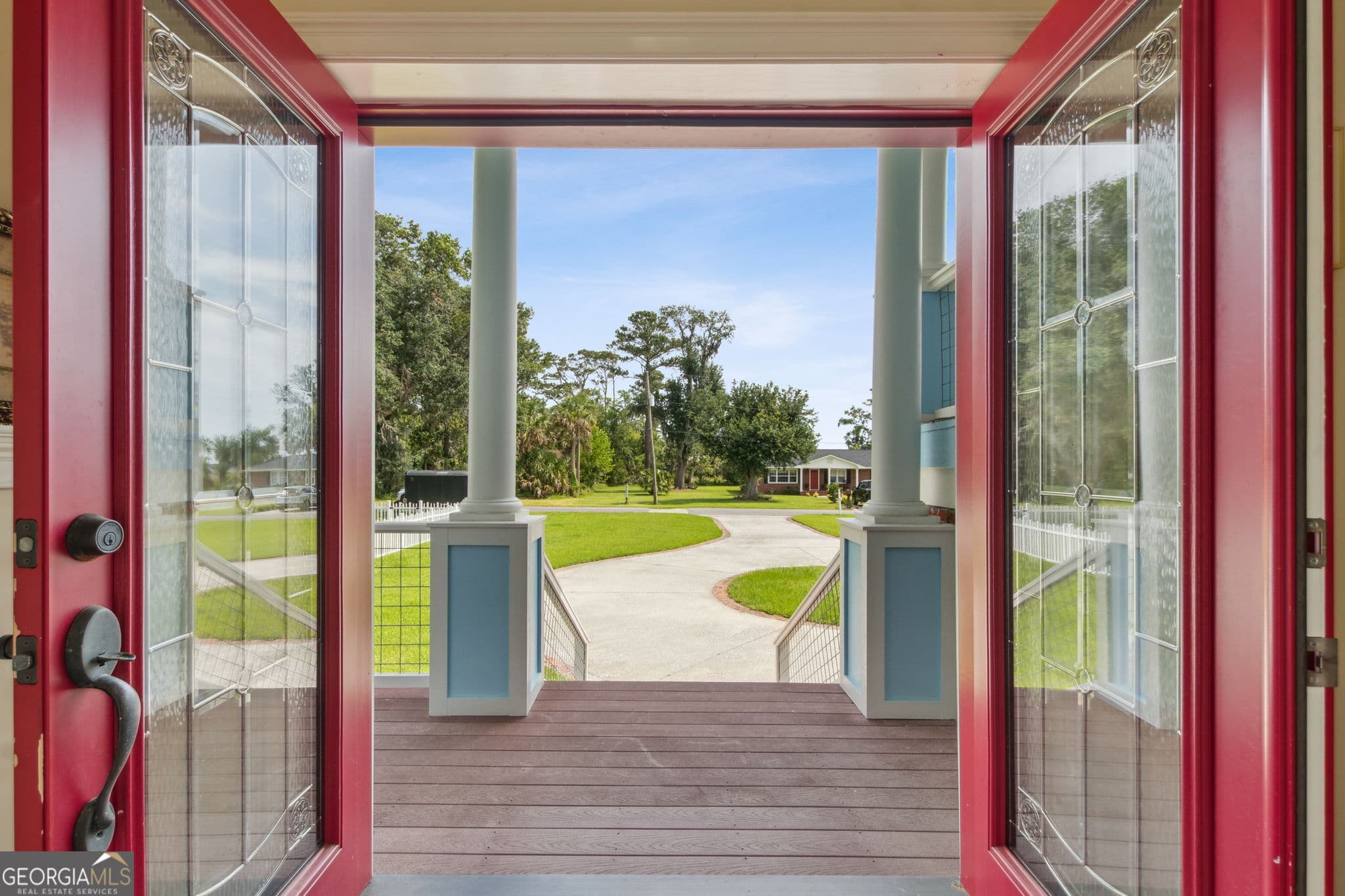 3 bedroom, 3.5 bathroom, 2,753 sq ft single family residence for sale at 304 E Dillingham Street, St. Marys, GA 31558 — photo 5