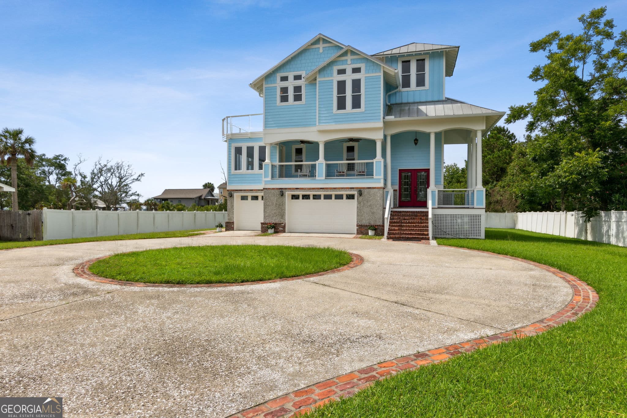 3 bedroom, 3.5 bathroom, 2,753 sq ft single family residence for sale at 304 E Dillingham Street, St. Marys, GA 31558 — photo 4