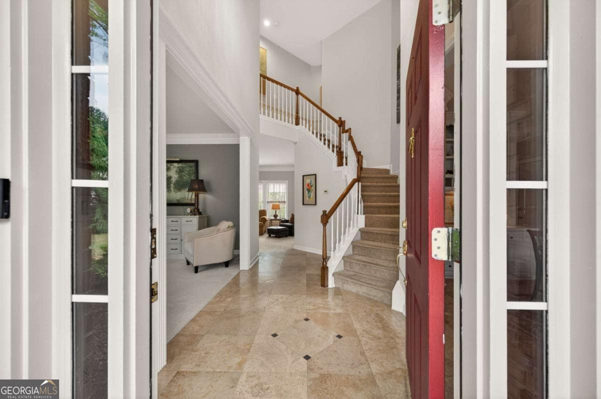 4 bedroom, 3 bathroom, 2,699 sq ft single family residence for sale at 920 Whitetail Court, Alpharetta, GA 30005 — photo 5