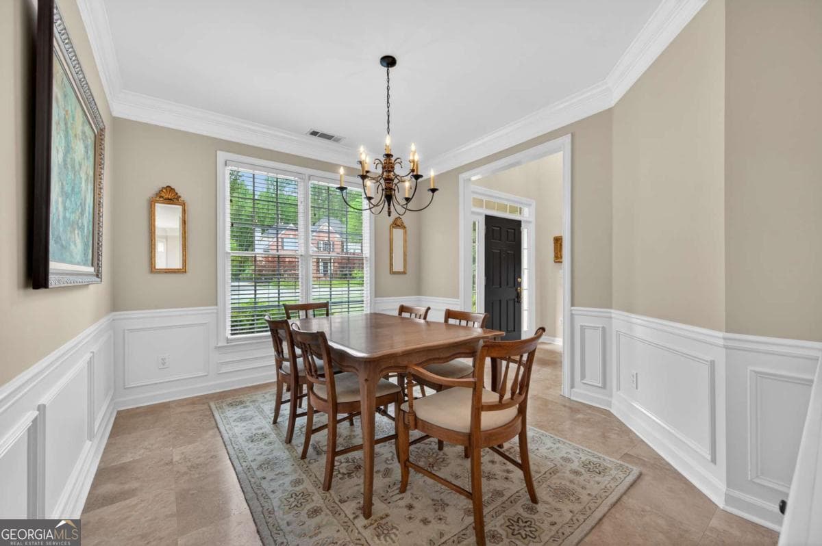 4 bedroom, 3 bathroom, 2,699 sq ft single family residence for sale at 920 Whitetail Court, Alpharetta, GA 30005 — photo 9