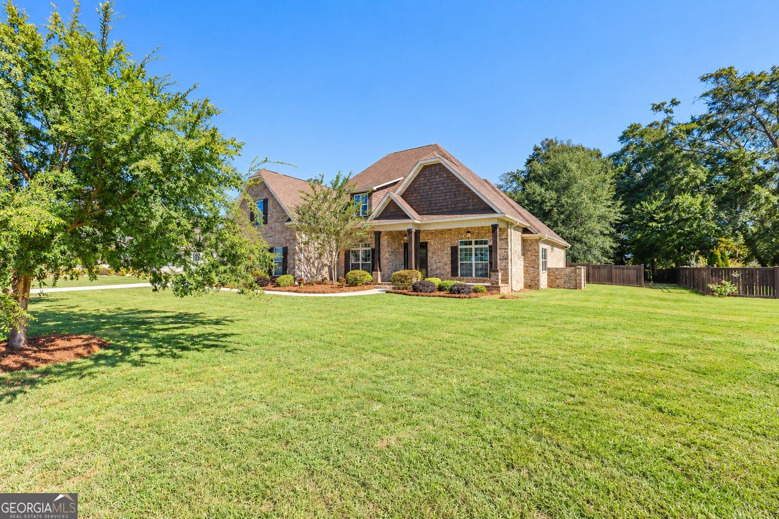 5 bedroom, 3 bathroom, 3,162 sq ft single family residence for sale at 4038 Coosa Drive, Bonaire, GA 31005 — photo 2