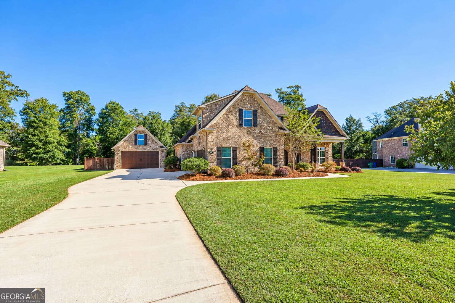 5 bedroom, 3 bathroom, 3,162 sq ft single family residence for sale at 4038 Coosa Drive, Bonaire, GA 31005 — photo 3