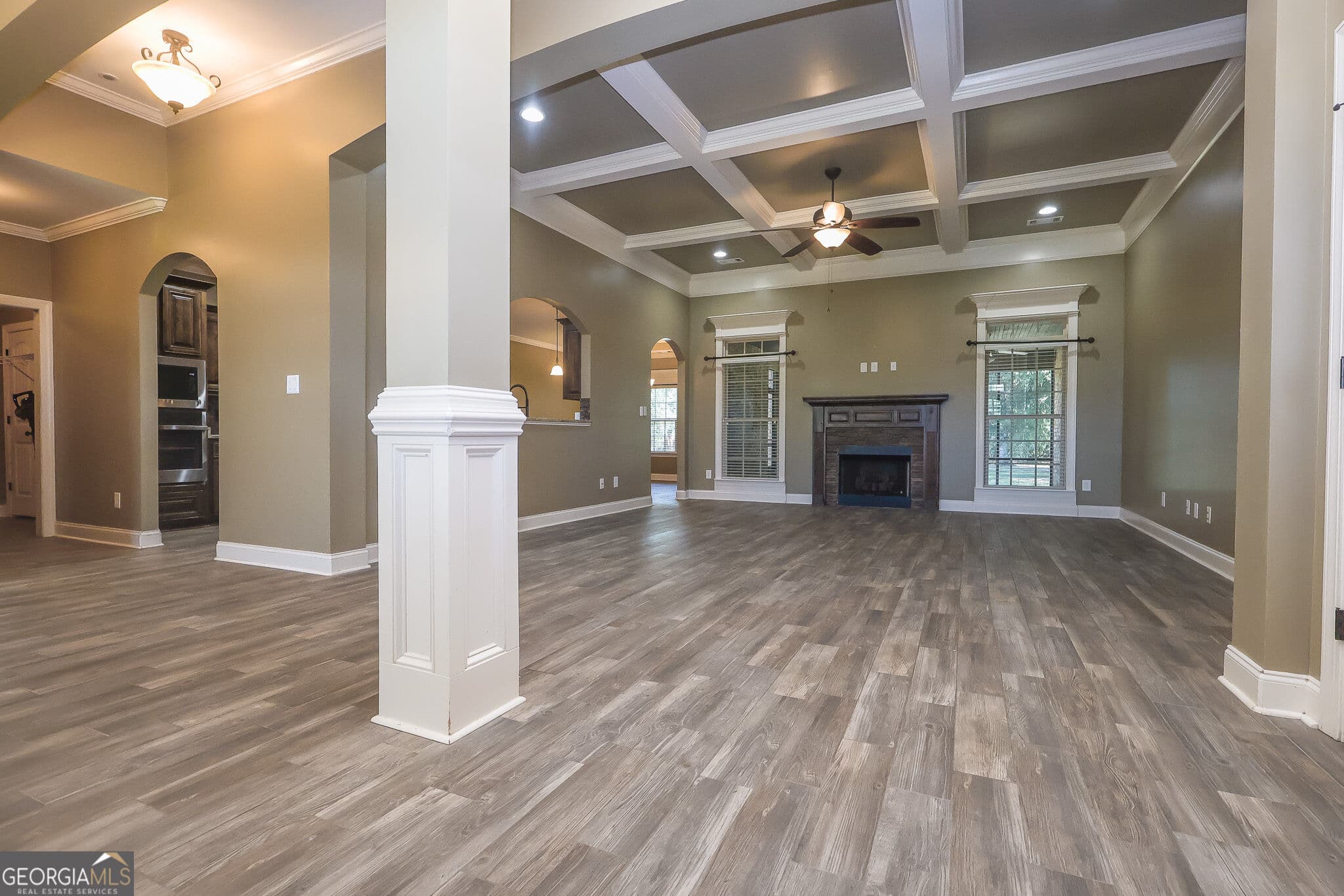 5 bedroom, 3 bathroom, 3,162 sq ft single family residence for sale at 4038 Coosa Drive, Bonaire, GA 31005 — photo 4