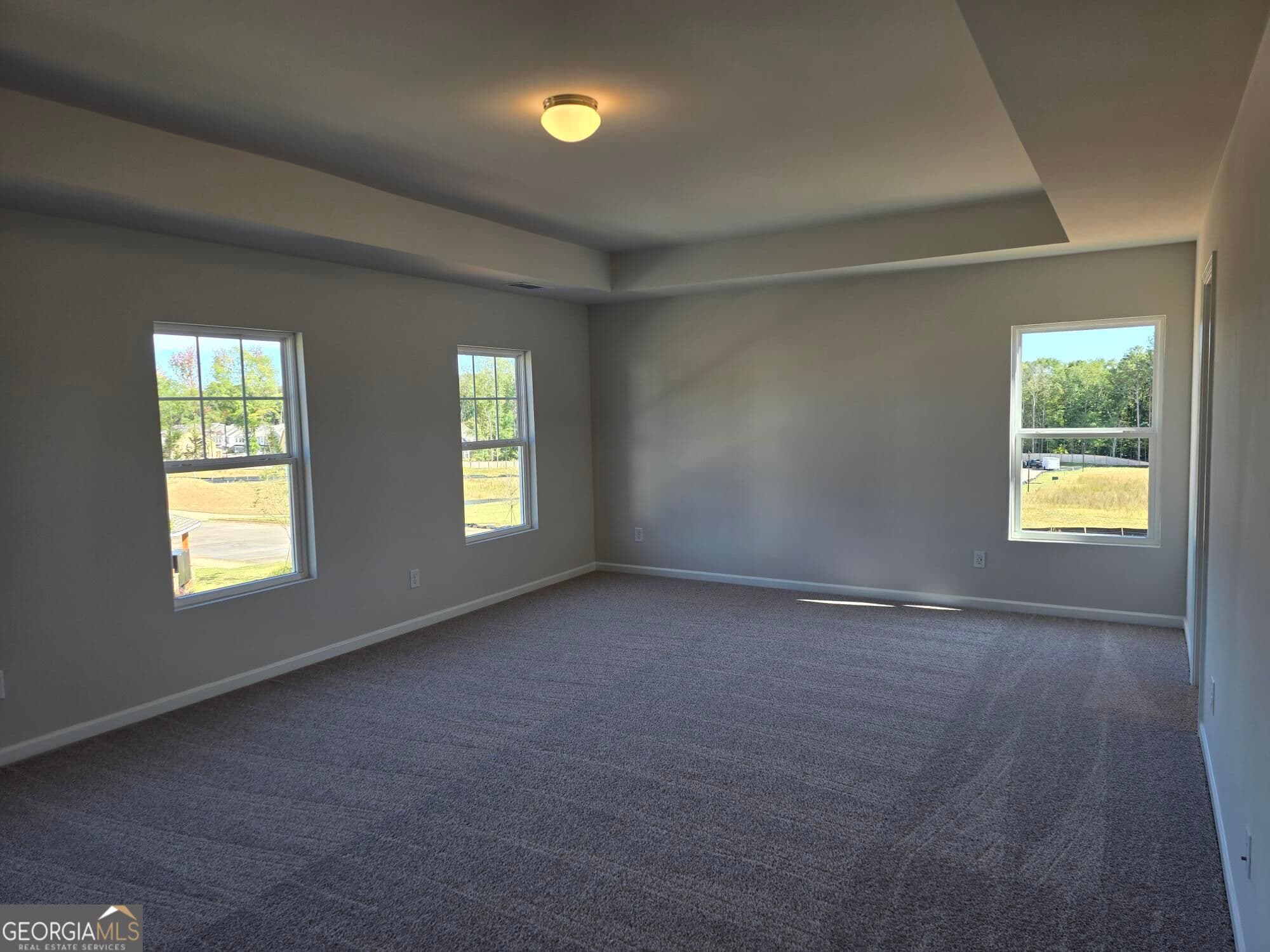 3 bedroom, 2.5 bathroom, 1,937 sq ft single family residence for sale at 5226 Trace View Drive, Flowery Branch, GA 30542 — photo 9