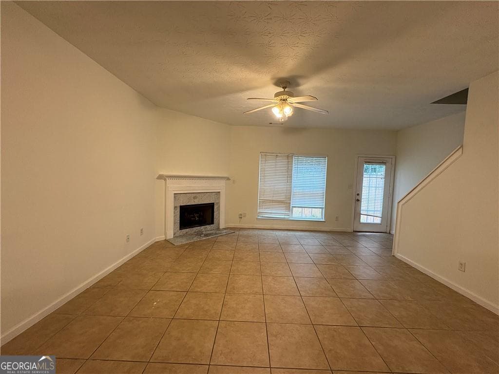 3 bedroom, 2.5 bathroom, 1,698 sq ft townhouse for rent at 2485 Emma Way, Lawrenceville, GA 30044 for $2,000 a month — photo 7