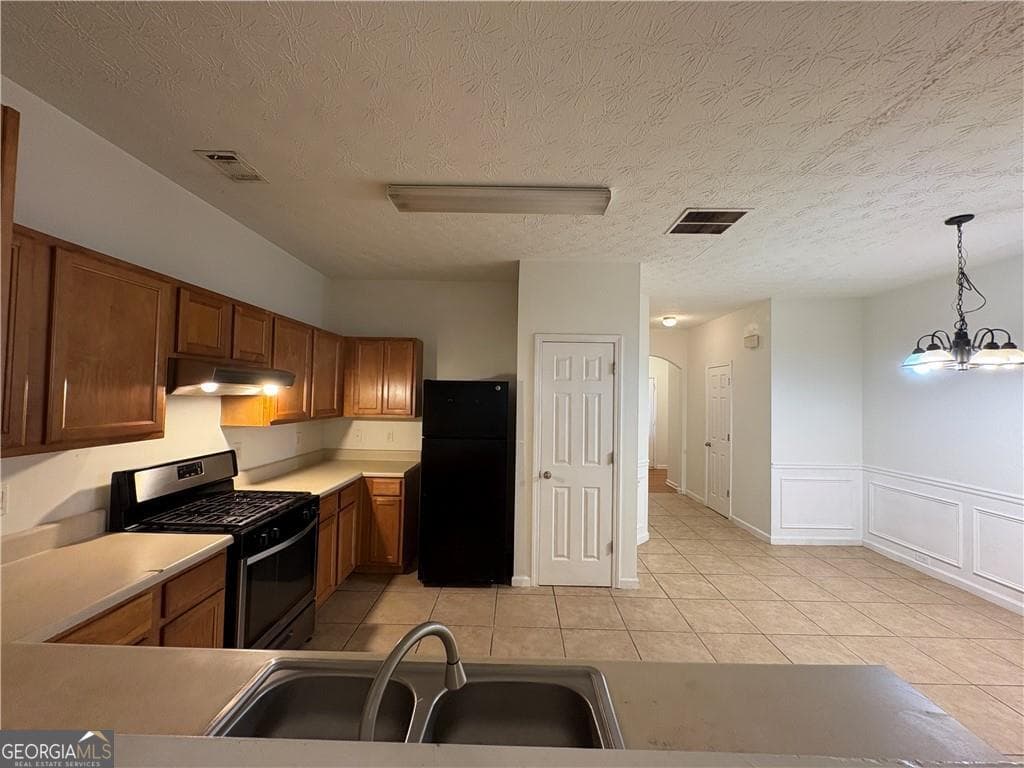 3 bedroom, 2.5 bathroom, 1,698 sq ft townhouse for rent at 2485 Emma Way, Lawrenceville, GA 30044 for $2,000 a month — photo 5