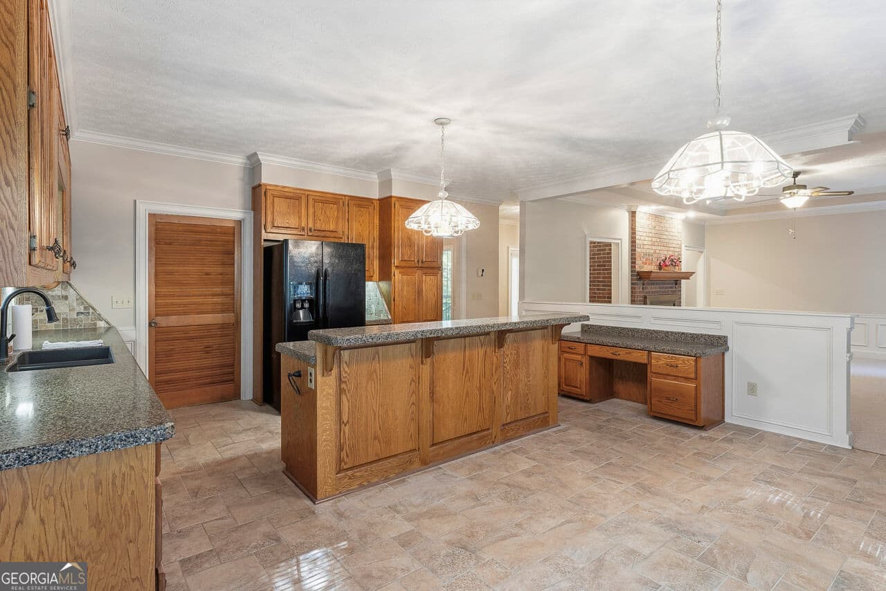 4 bedroom, 3 bathroom, 2,640 sq ft single family residence for sale at 2522 Chimney Ridge Drive, Conyers, GA 30094 — photo 10