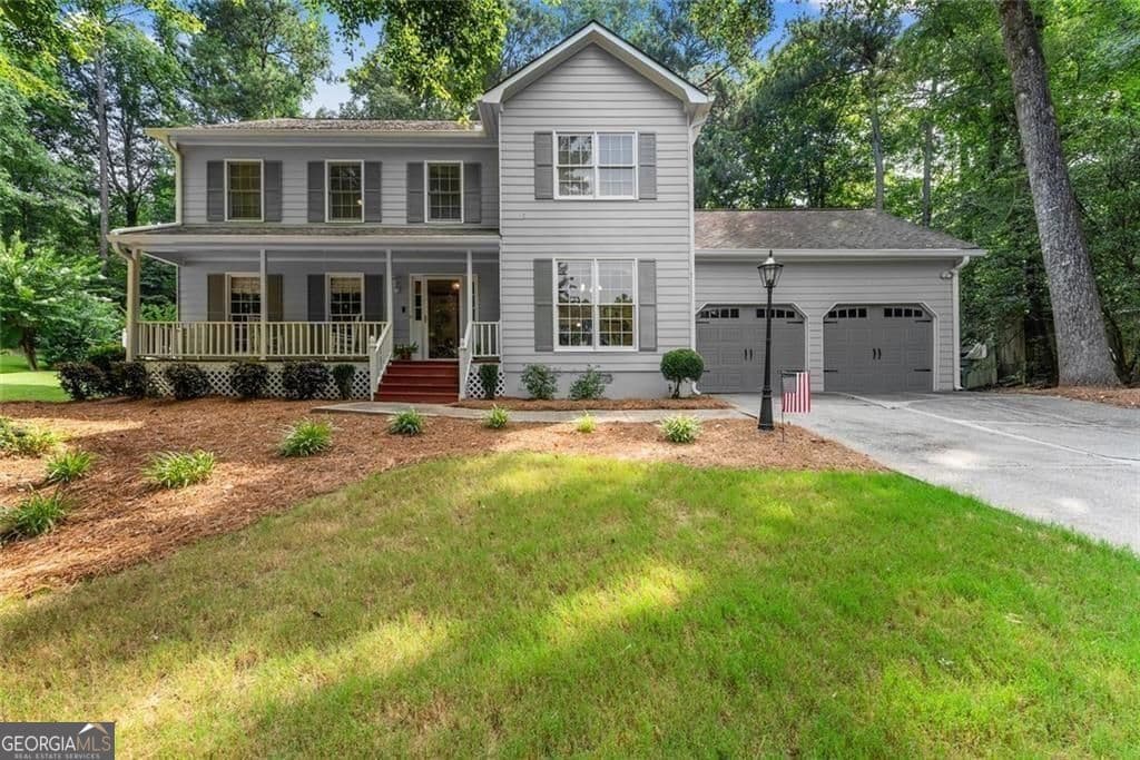 4 bedroom, 2.5 bathroom, 2,356 sq ft single family residence sold at 4343 Deerbrook Way, Lilburn, GA 30047