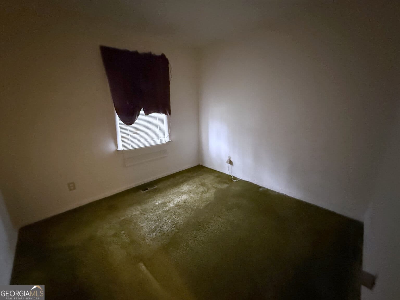 3 bedroom, 1 bathroom, 1,188 sq ft single family residence for sale at 6779 Valley Hill Court, Riverdale, GA 30274 — photo 8