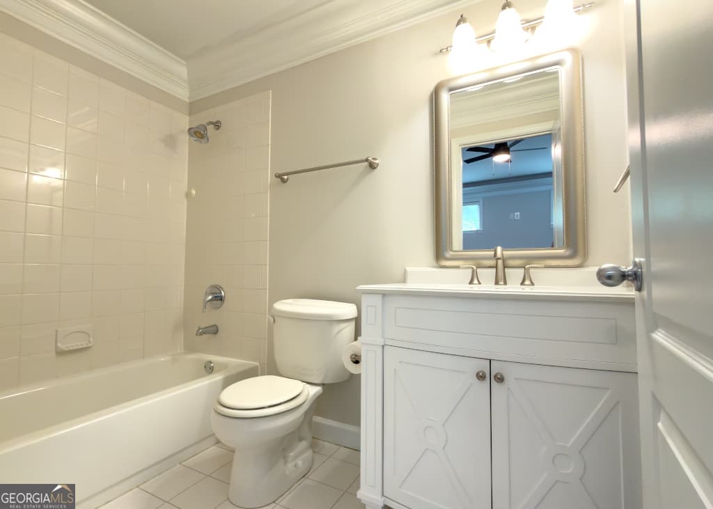 3 bedroom, 3.5 bathroom, 2,150 sq ft townhouse for rent at 1221 Concord Road, Smyrna, GA 30080 for $2,995 a month — photo 6