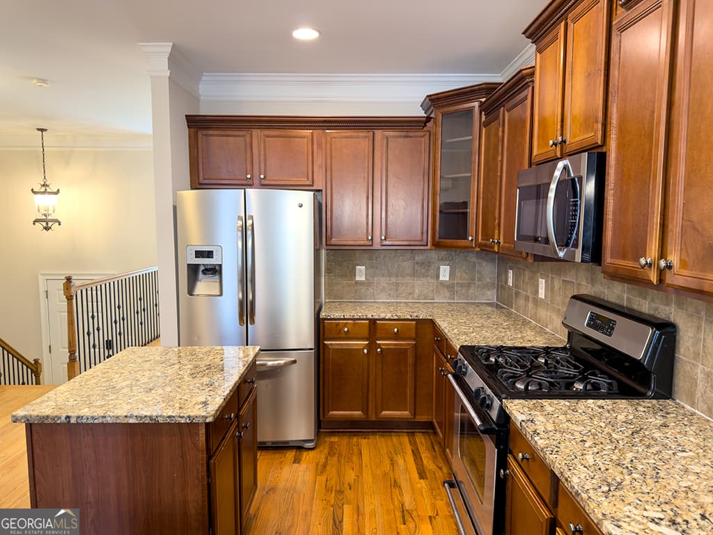 3 bedroom, 3.5 bathroom, 2,150 sq ft townhouse for rent at 1221 Concord Road, Smyrna, GA 30080 for $2,995 a month — photo 3