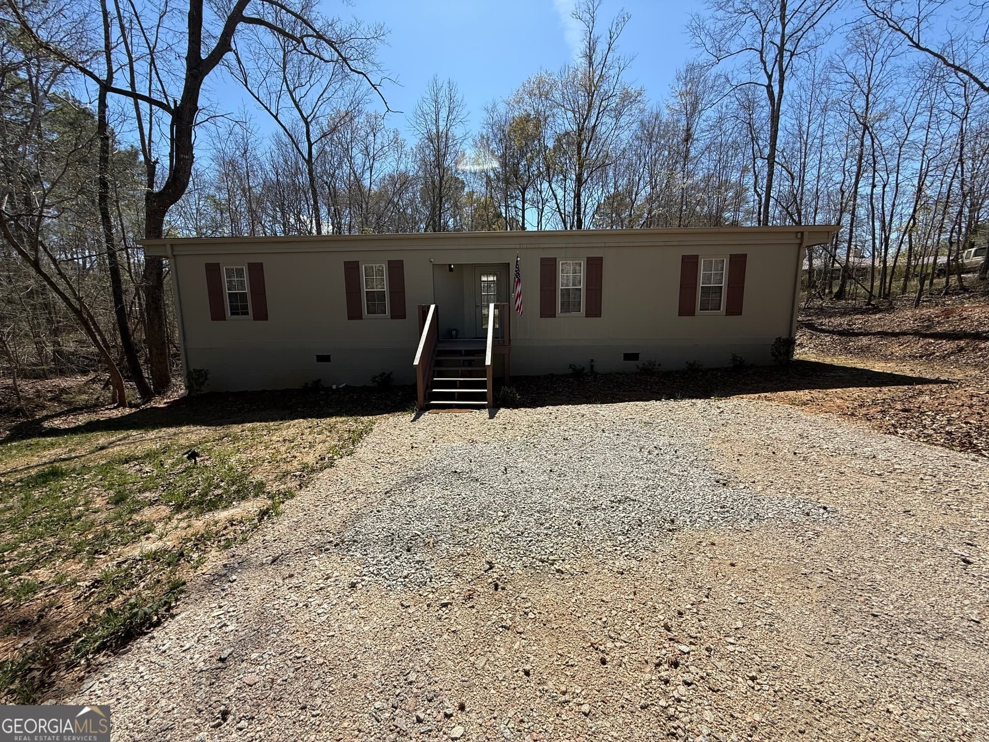 2 bedroom, 1 bathroom, 700 sq ft manufactured home,single family residence for sale at 299 Little River Trail, Eatonton, GA 31024