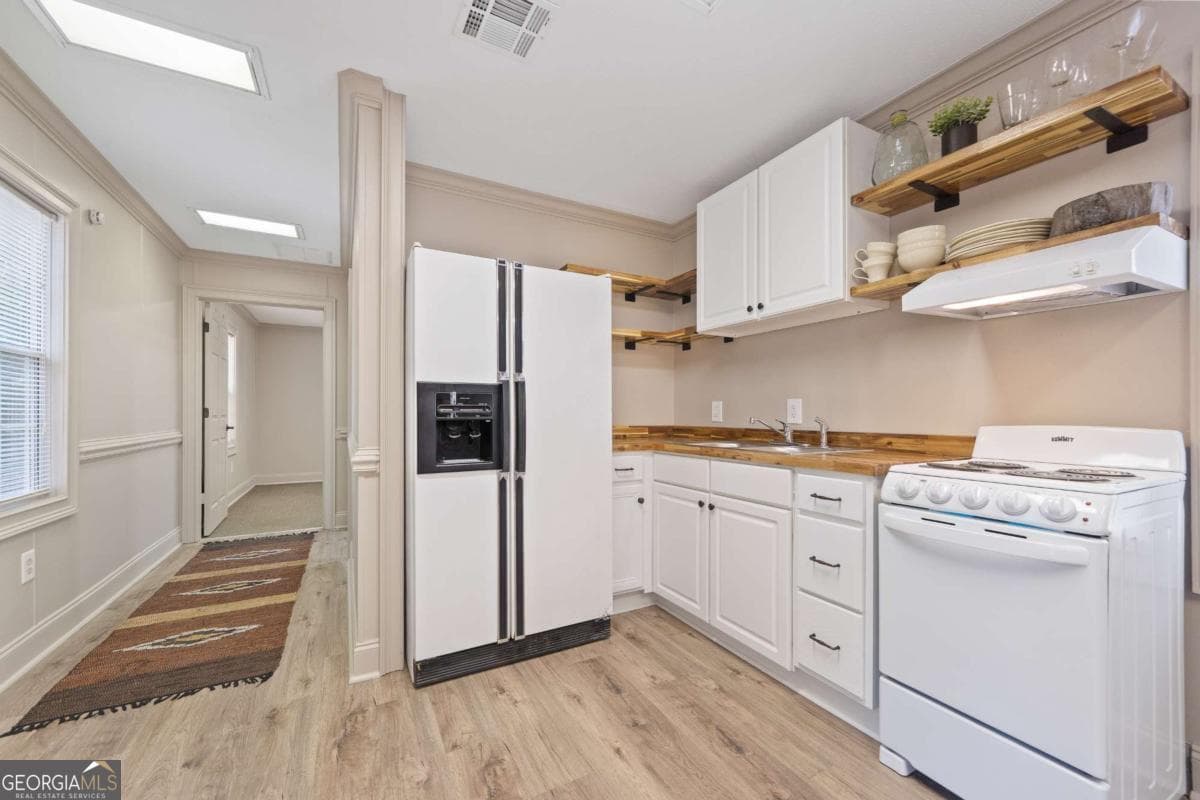 2 bedroom, 1 bathroom, 700 sq ft manufactured home,single family residence for sale at 299 Little River Trail, Eatonton, GA 31024 — photo 5