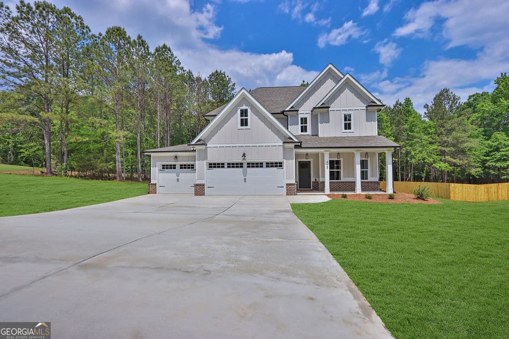 4 bedroom, 3 bathroom, 2,750 sq ft single family residence sold at 408 Pinewood Drive, Covington, GA 30014