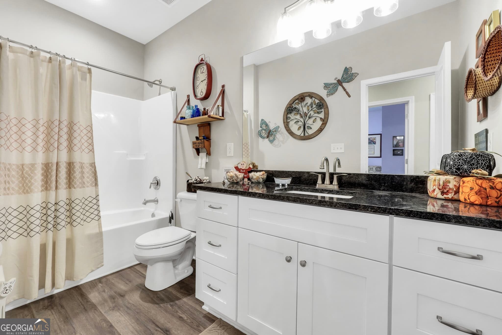 3 bedroom, 2 bathroom, 1,536 sq ft single family residence for sale at 662 Grove Street, Barnesville, GA 30204 — photo 8