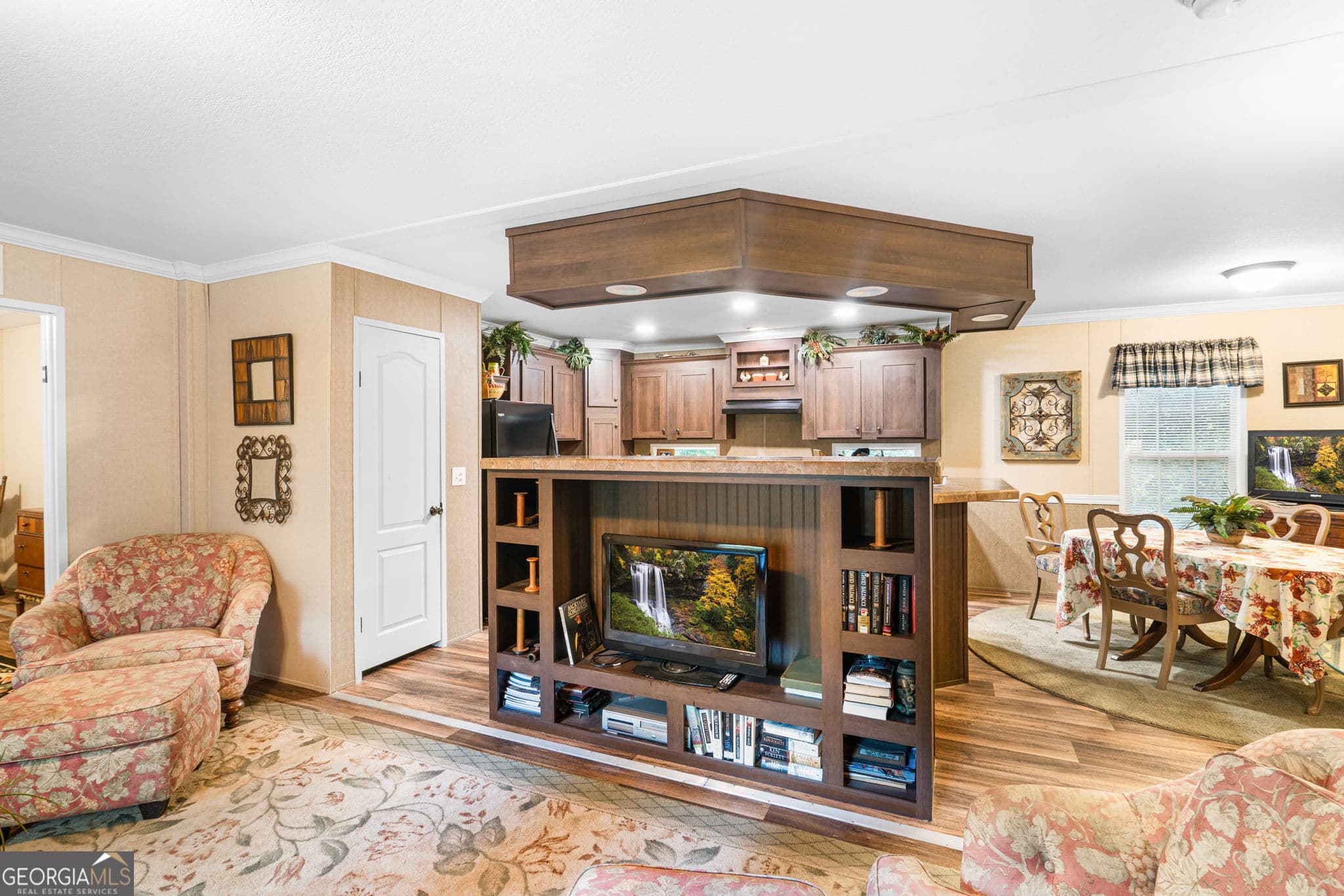 3 bedroom, 2 bathroom manufactured home,single family residence for sale at 108 Leisure Woods Lane, Hiawassee, GA 30546 — photo 5