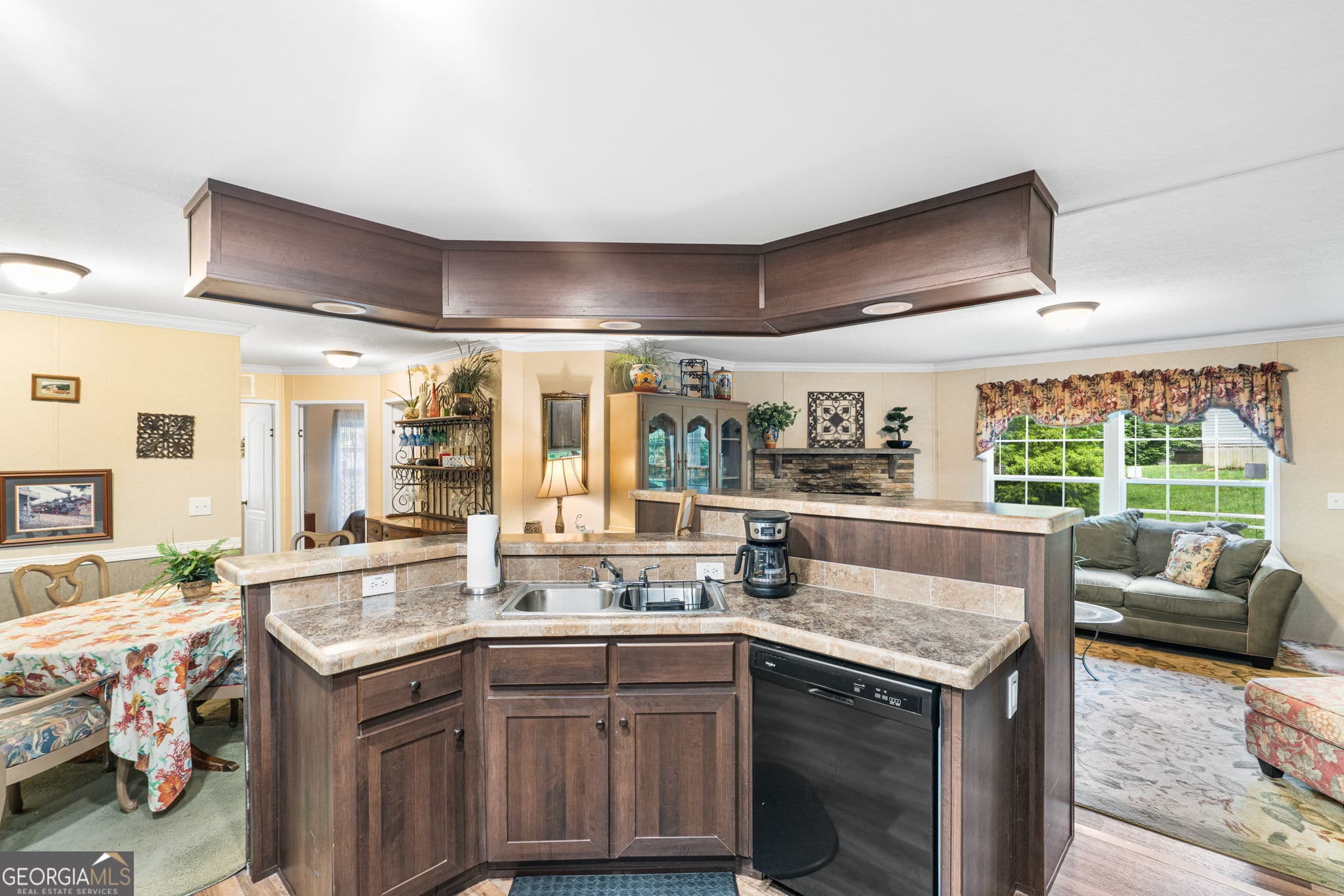 3 bedroom, 2 bathroom manufactured home,single family residence for sale at 108 Leisure Woods Lane, Hiawassee, GA 30546 — photo 9