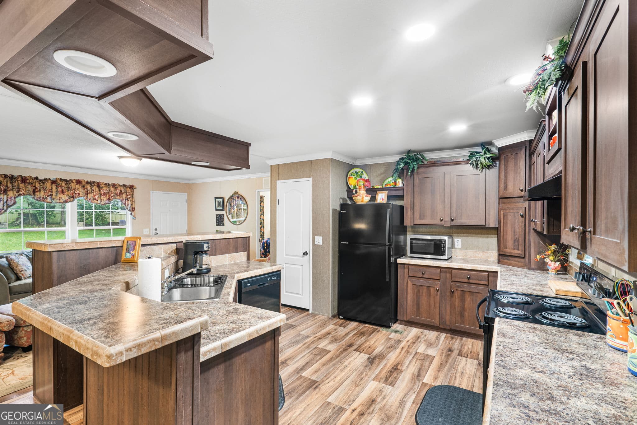 3 bedroom, 2 bathroom manufactured home,single family residence for sale at 108 Leisure Woods Lane, Hiawassee, GA 30546 — photo 10