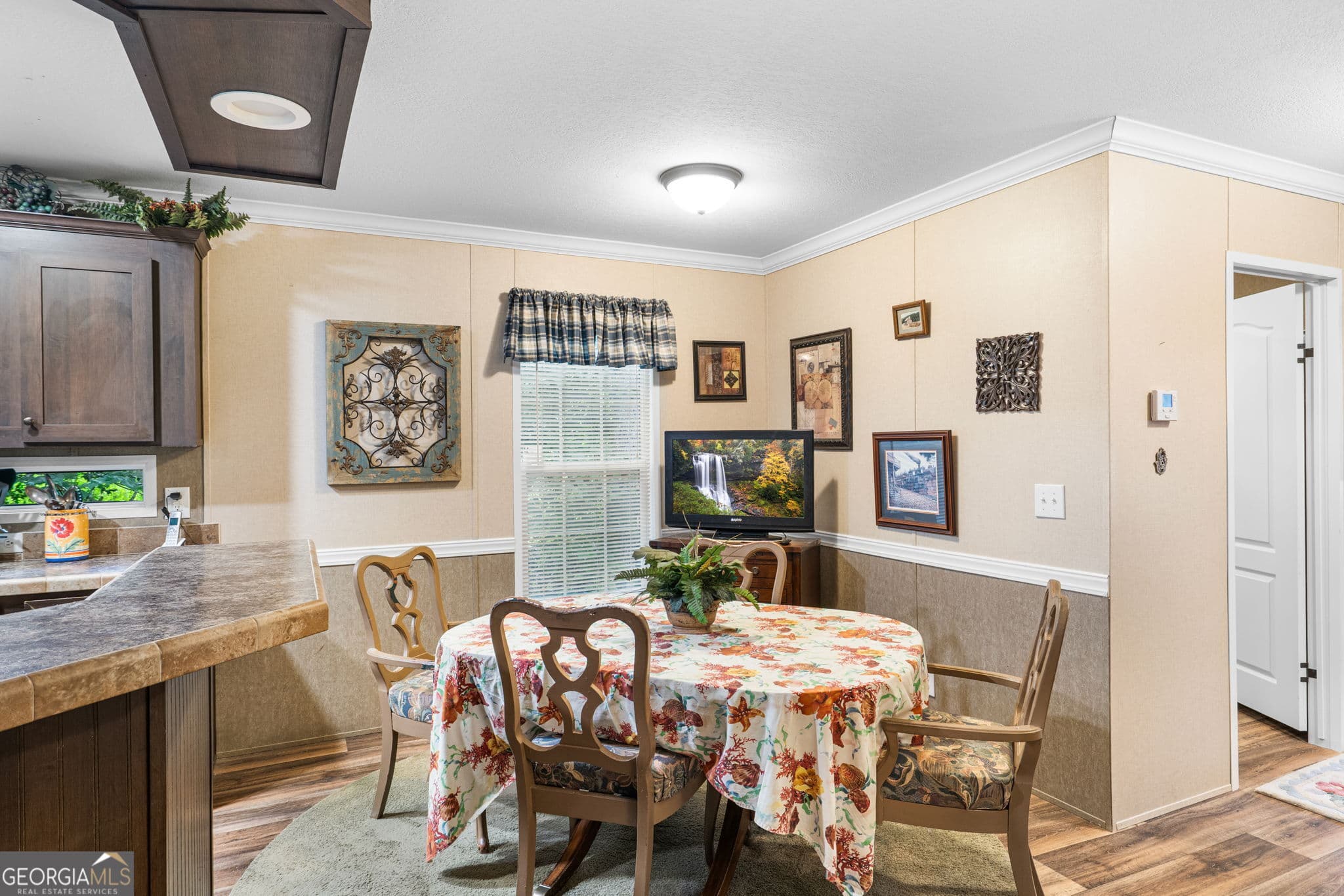 3 bedroom, 2 bathroom manufactured home,single family residence for sale at 108 Leisure Woods Lane, Hiawassee, GA 30546 — photo 8
