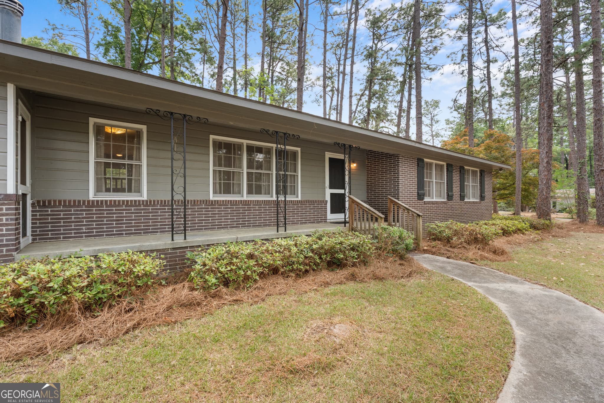 3 bedroom, 2 bathroom, 1,831 sq ft single family residence for sale at 103 Wildwood Drive, Sylvania, GA 30467 — photo 7