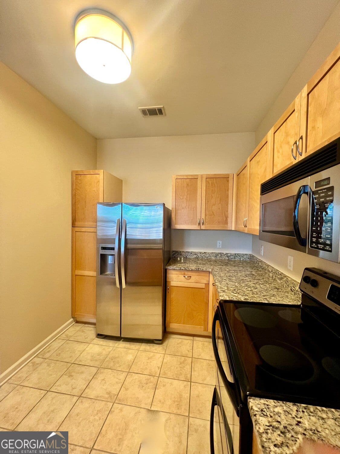 2 bedroom, 2 bathroom, 1,082 sq ft condominium for rent at 870 Mayson Turner Road 1421, Atlanta, GA 30314 for $1,900 a month — photo 5