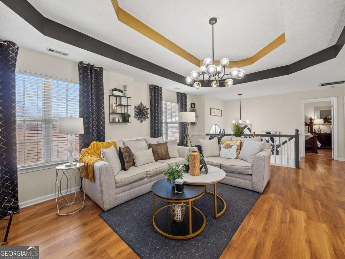 3 bedroom, 2.5 bathroom, 1,886 sq ft single family residence for sale at 7235 Ironwood Drive, Gainesville, GA 30507 — photo 4