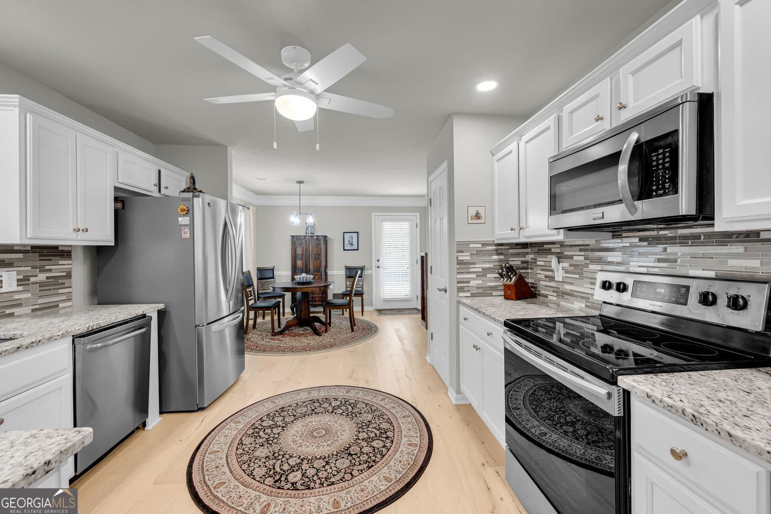 2 bedroom, 2 bathroom, 1,366 sq ft single family residence for sale at 105 Briarcrest Drive, Jefferson, GA 30549 — photo 3