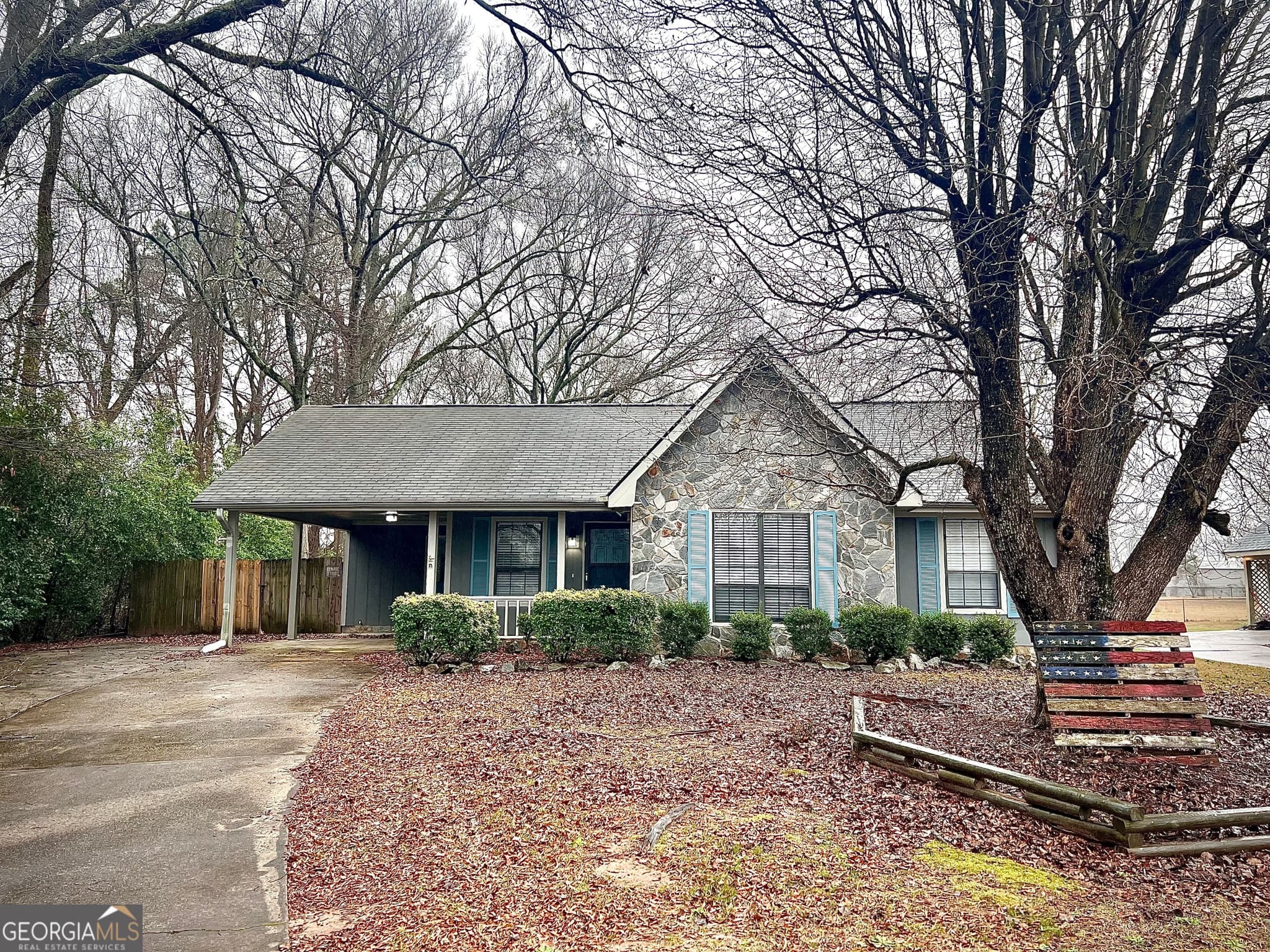 3 bedroom, 1 bathroom, 1,106 sq ft single family residence sold at 118 Shannon Lane, Centerville, GA 31028