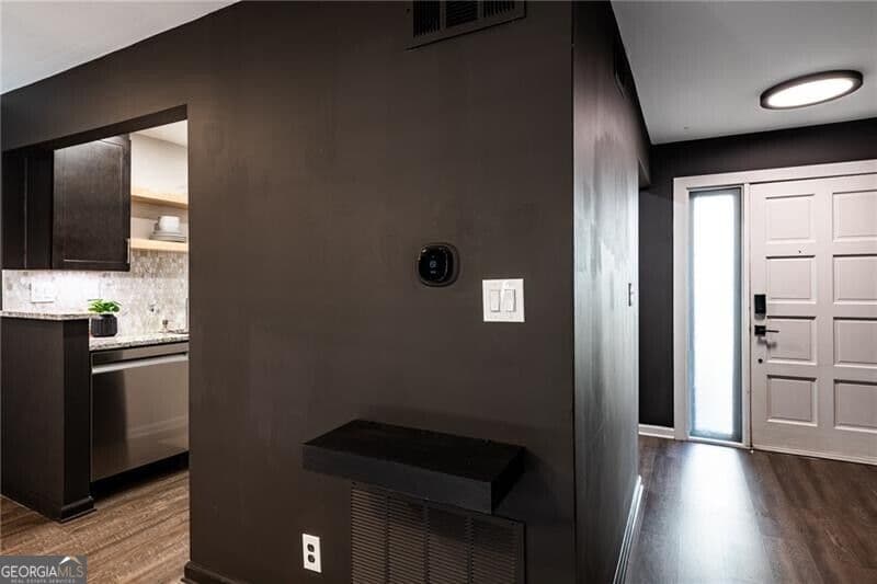 3 bedroom, 2.5 bathroom, 1,647 sq ft condominium for sale at 3322 Northcrest Road B, Doraville, GA 30340 — photo 8