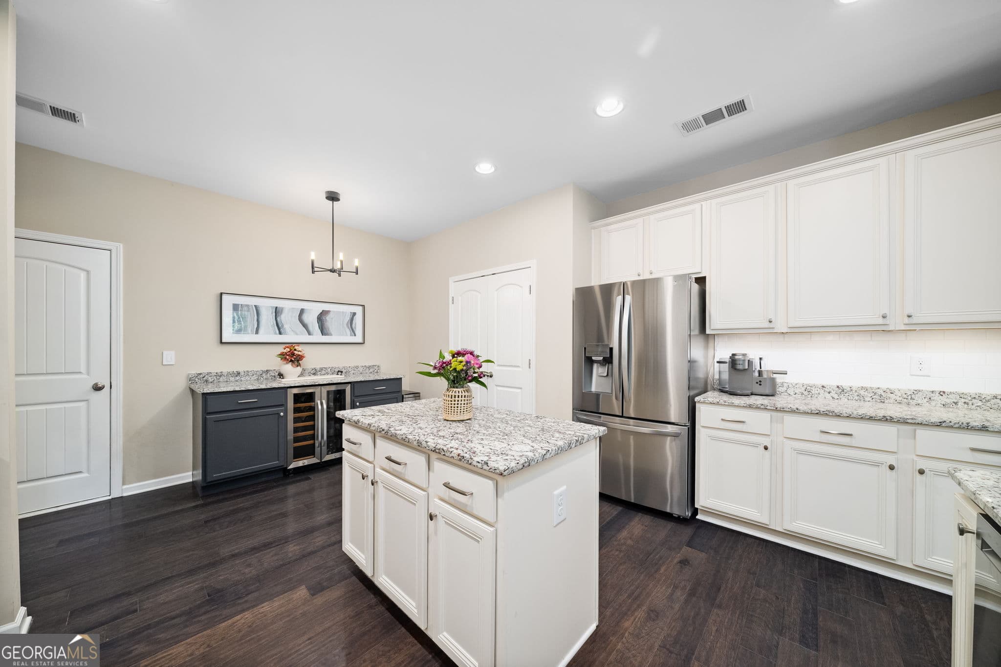 4 bedroom, 2.5 bathroom, 2,359 sq ft single family residence for sale at 120 Kasey Drive, Woodstock, GA 30189 — photo 8