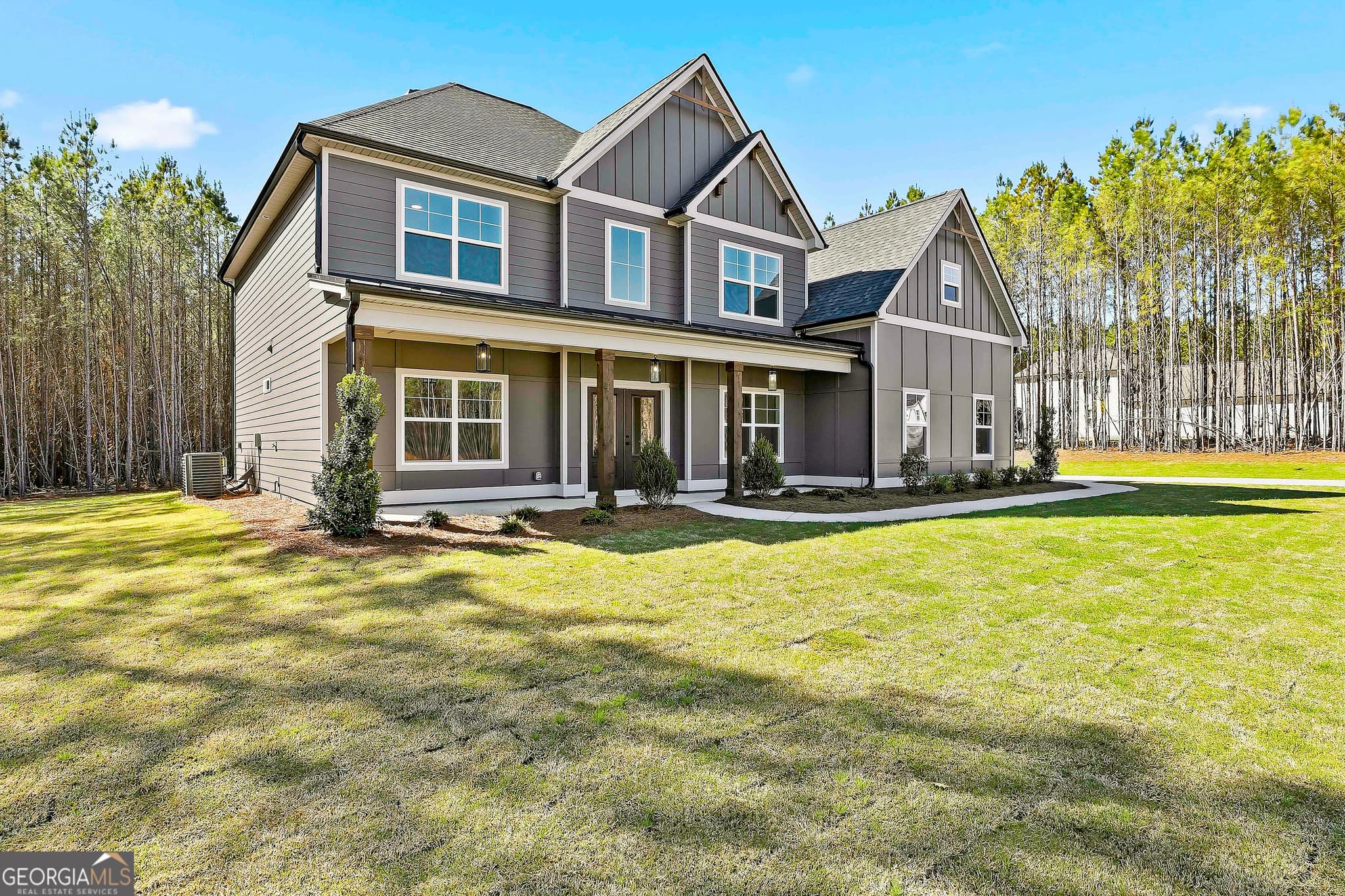 5 bedroom, 4 bathroom, 3,458 sq ft single family residence for sale at 948 Traveler Lane 50, Williamson, GA 30292 — photo 2