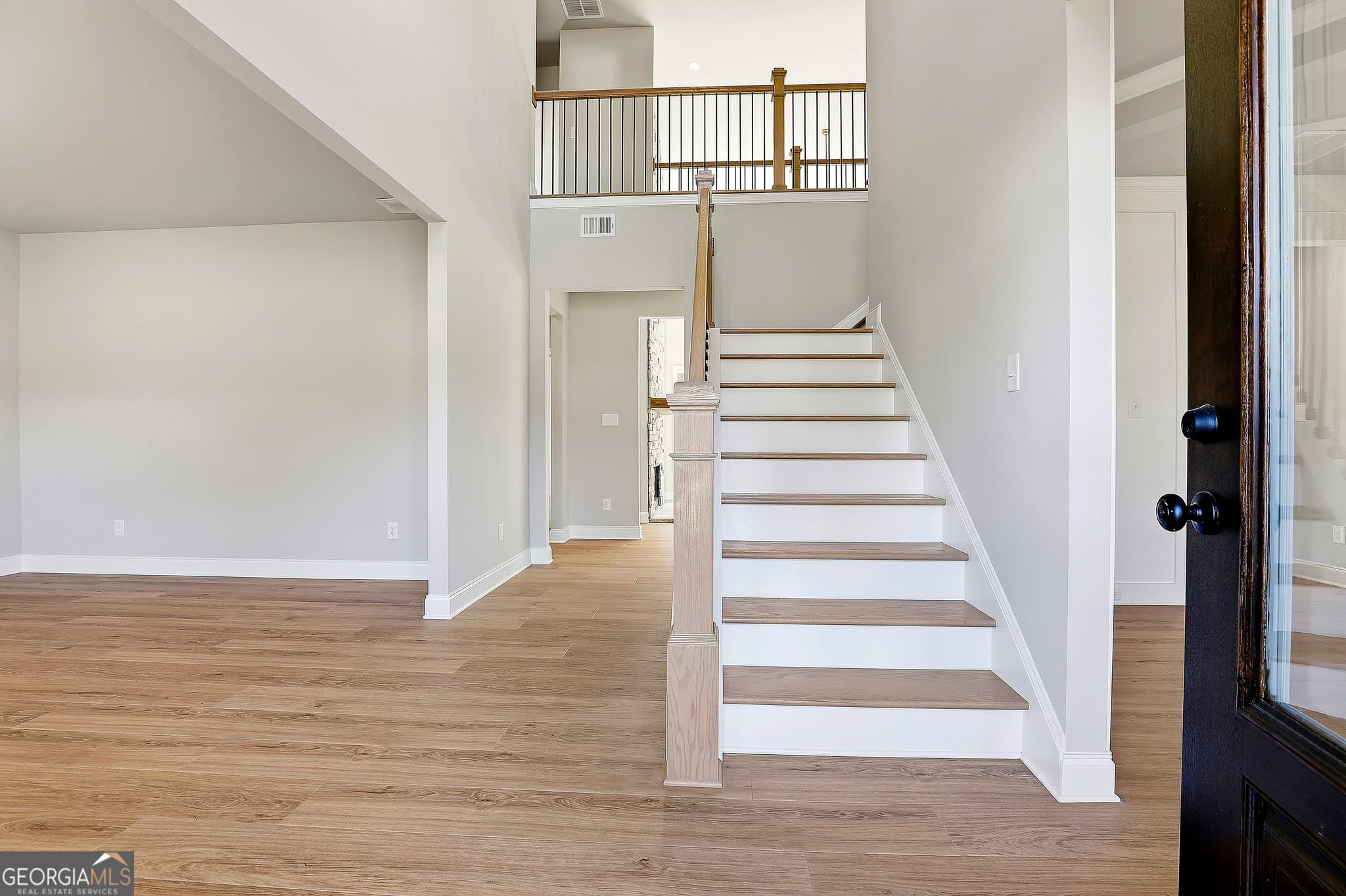 5 bedroom, 4 bathroom, 3,458 sq ft single family residence for sale at 948 Traveler Lane 50, Williamson, GA 30292 — photo 6