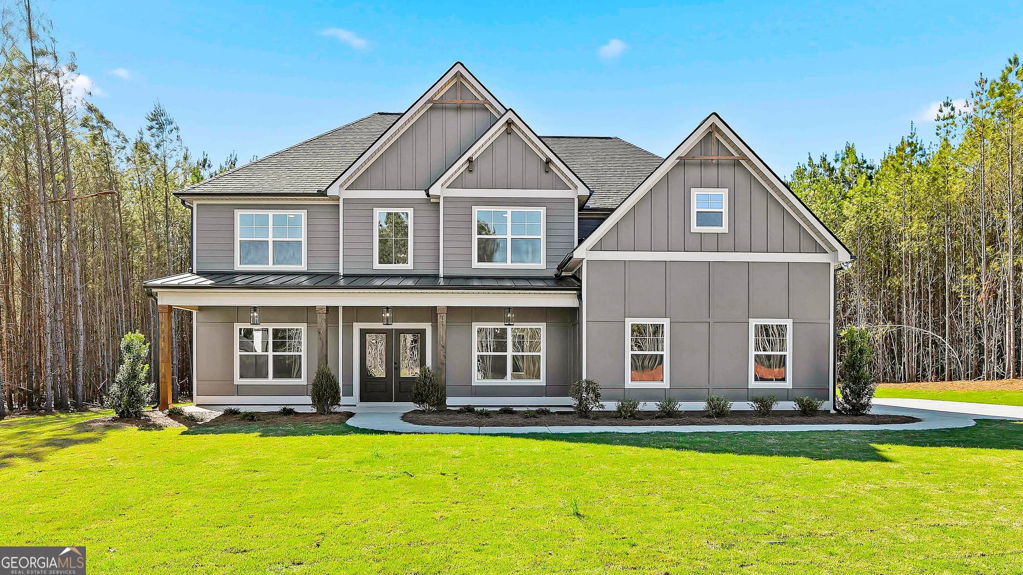 5 bedroom, 4 bathroom, 3,458 sq ft single family residence for sale at 948 Traveler Lane 50, Williamson, GA 30292