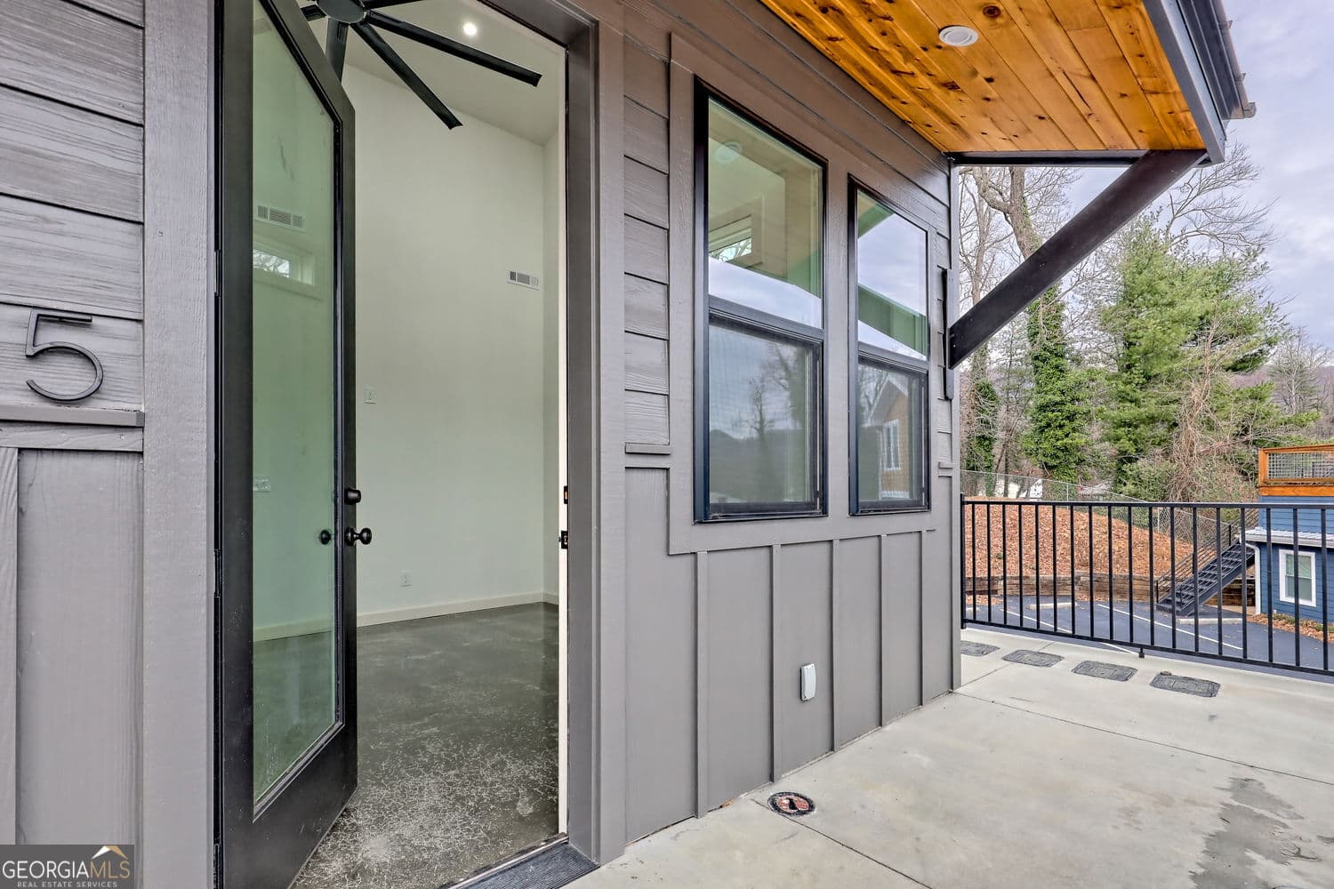 1 bedroom, 1 bathroom, 500 sq ft condominium for sale at 21 Valley Street 1, Clayton, GA 30525 — photo 7
