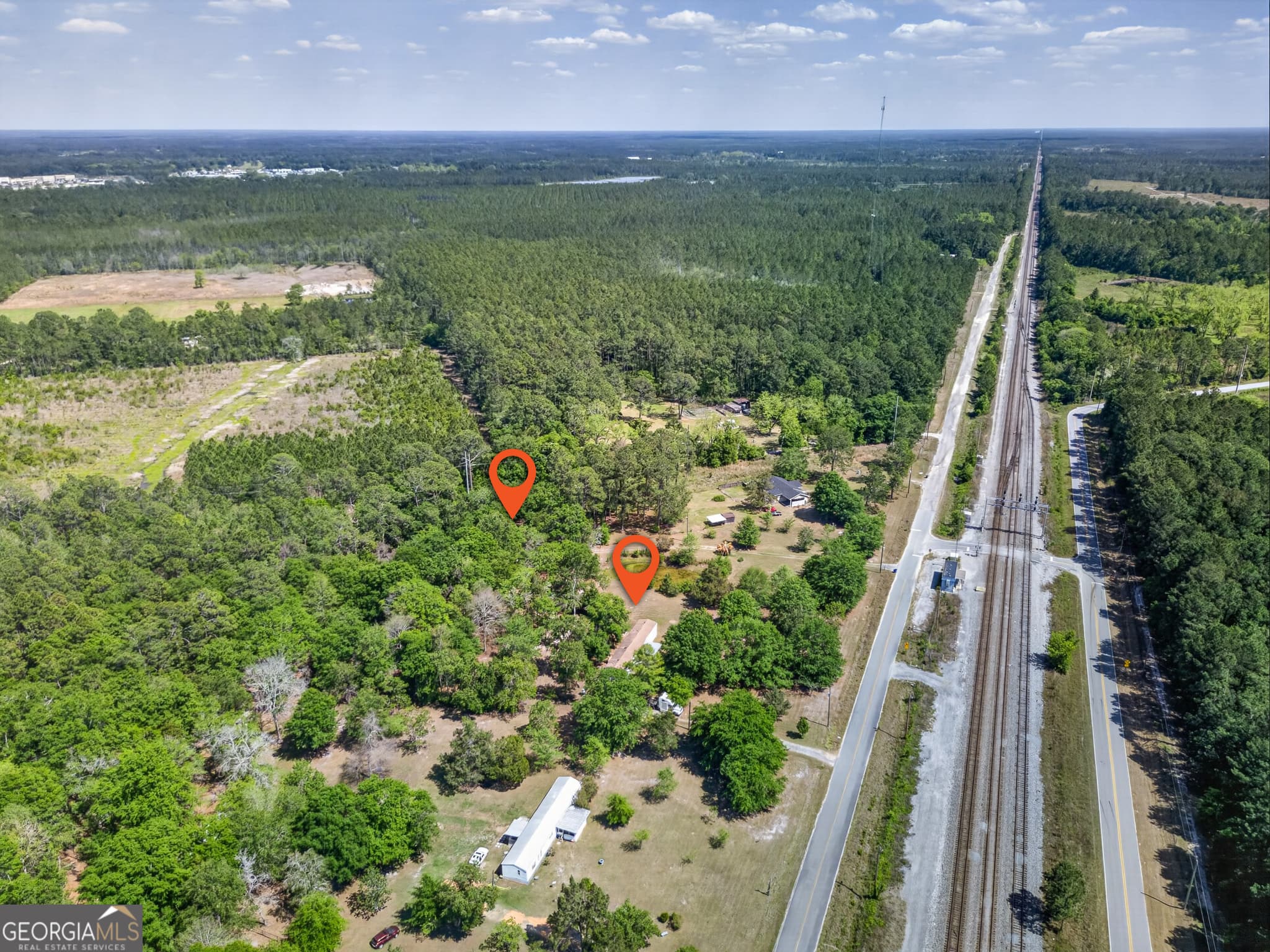 3 bedroom, 3 bathroom, 1,216 sq ft manufactured home,single family residence for sale at 1945 Blackwell Street, Waycross, GA 31503 — photo 2