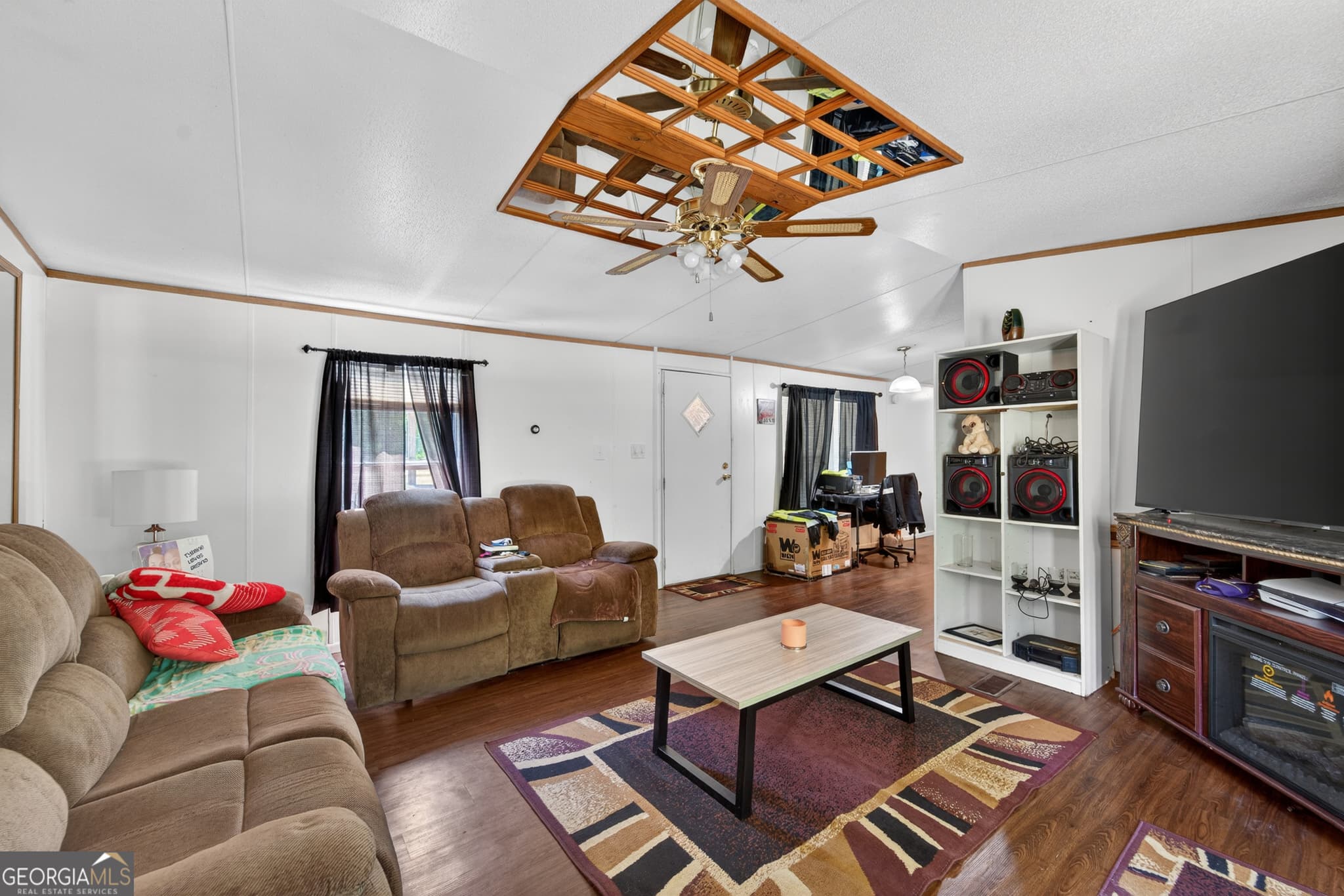 3 bedroom, 3 bathroom, 1,216 sq ft manufactured home,single family residence for sale at 1945 Blackwell Street, Waycross, GA 31503 — photo 9